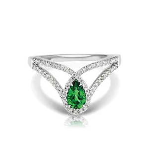 14kt Gold 1/5 ct tw Ring F VS Diamonds Emerald Center