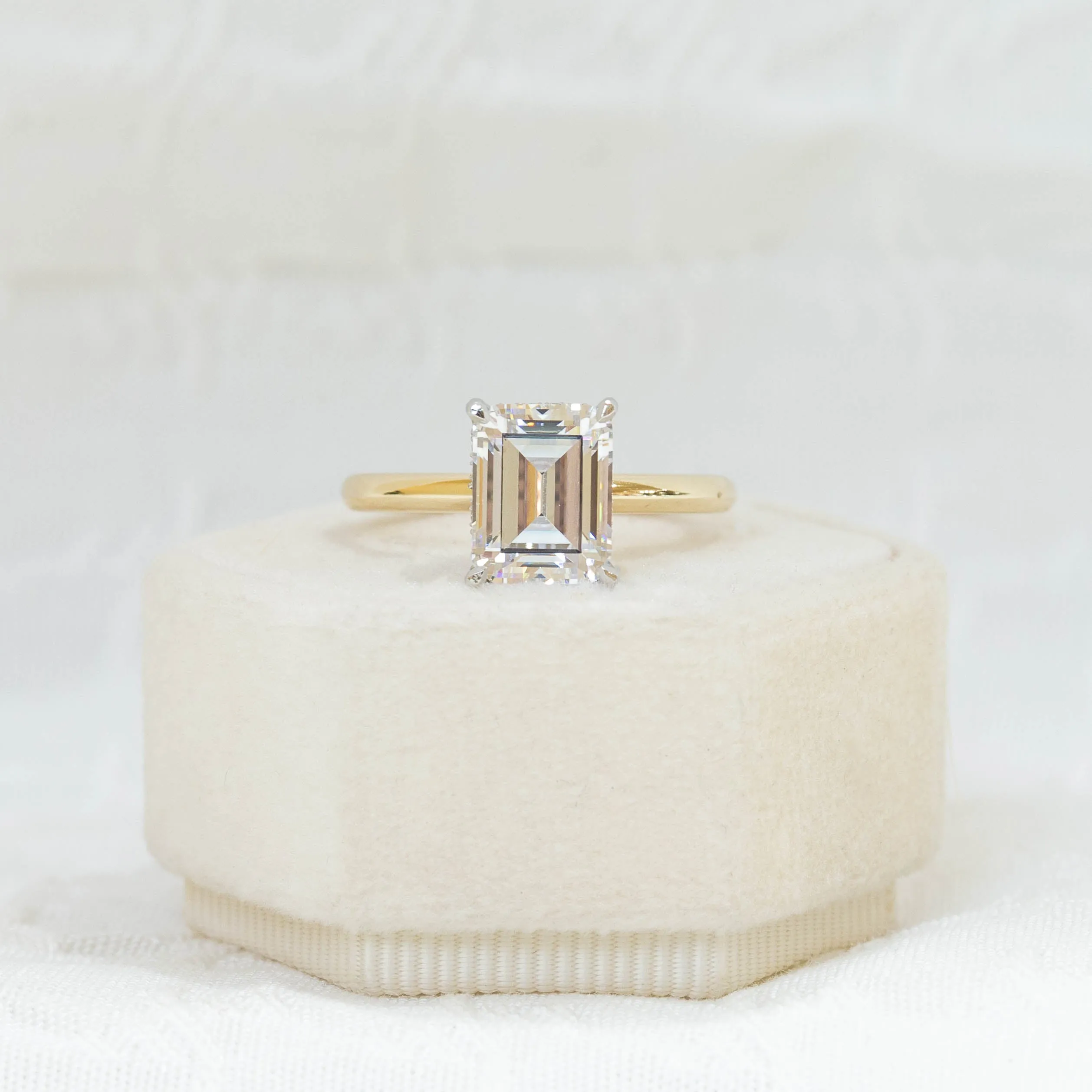 14ky 4-Prong Emerald-Cut Cathedral with Platinum Hidden Halo