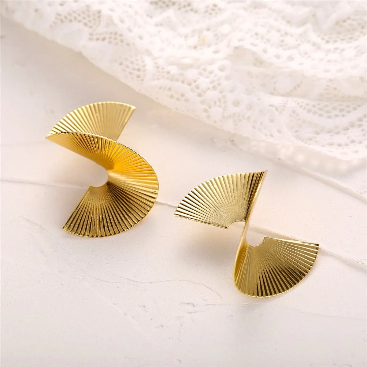 18K Gold-Plated Spiral Stud Earring