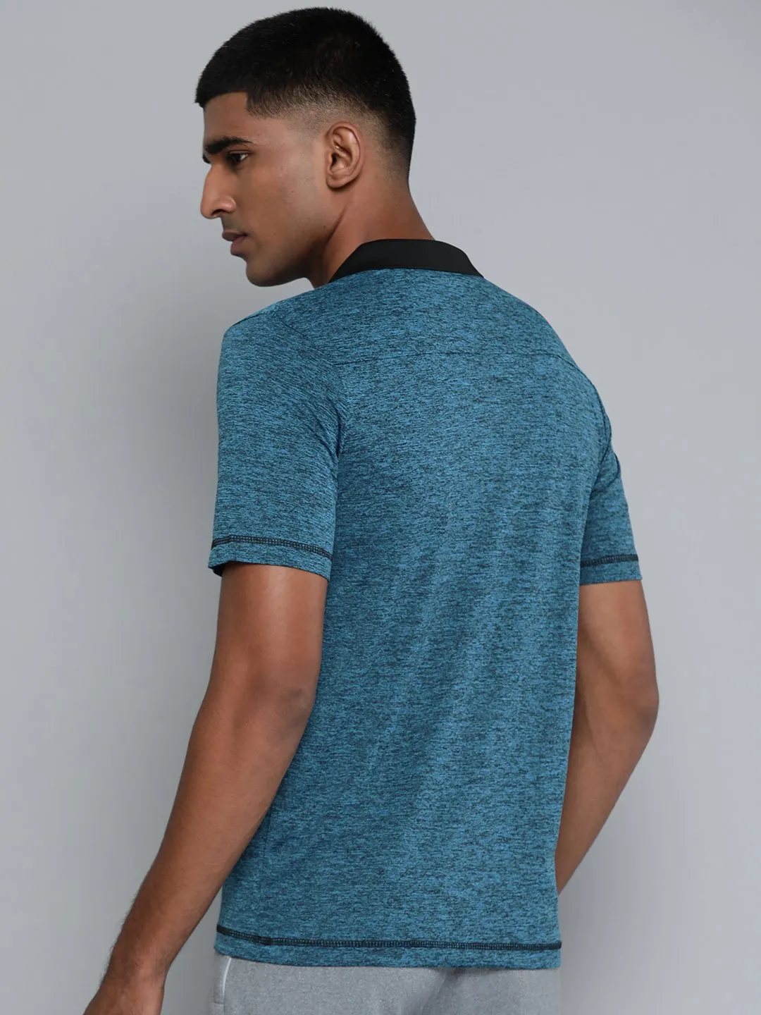 Alcis Men Blue Solid Slim Fit Polo Collar T-shirt