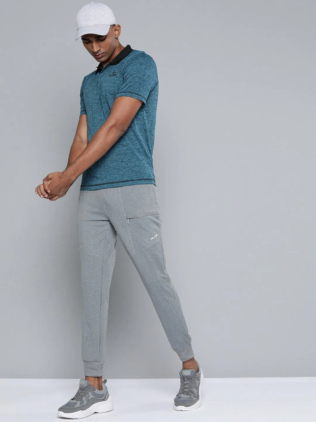 Alcis Men Blue Solid Slim Fit Polo Collar T-shirt