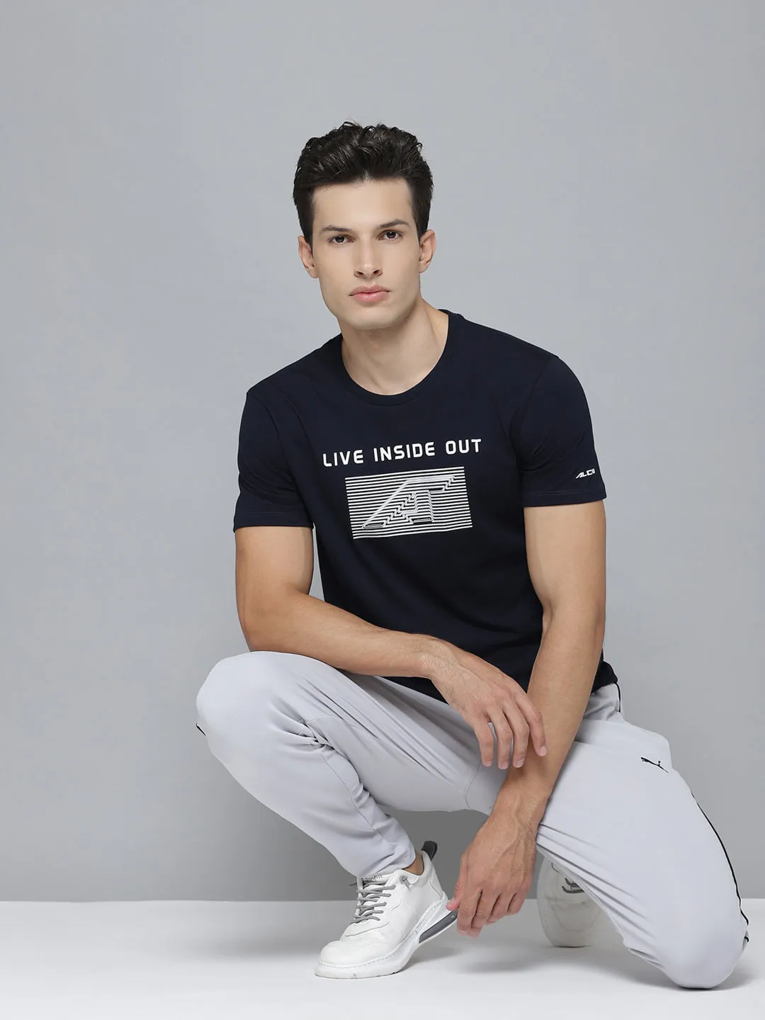 Alcis Men Printed Navy Blue Tshirts
