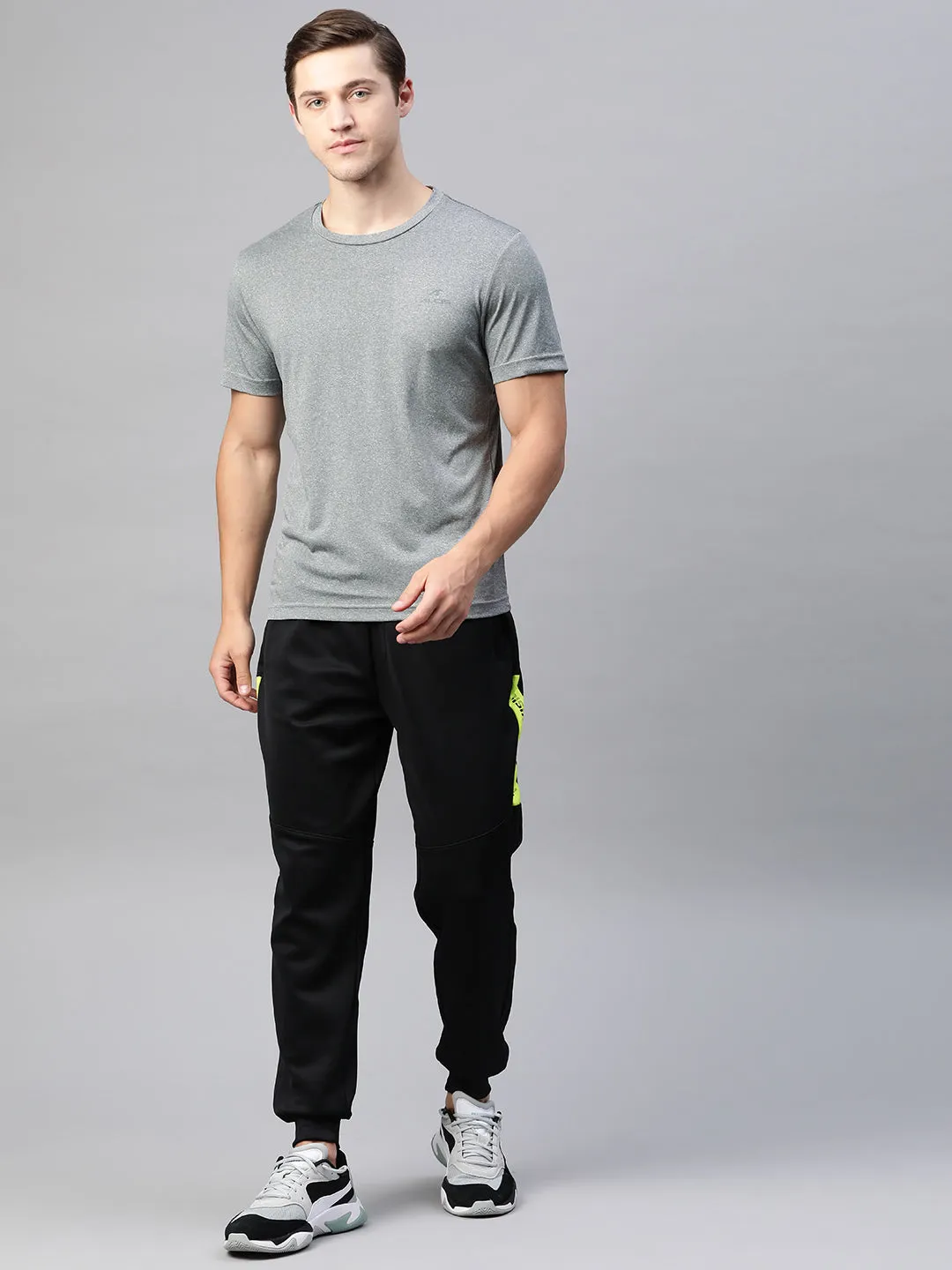 Alcis Men Solid Grey Tshirts