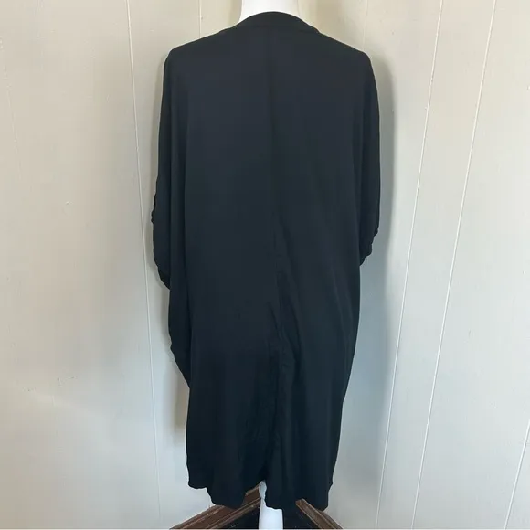 Aritzia Talula Black Lounge Kimono Oversized Soft Open Cardigan Size XS.