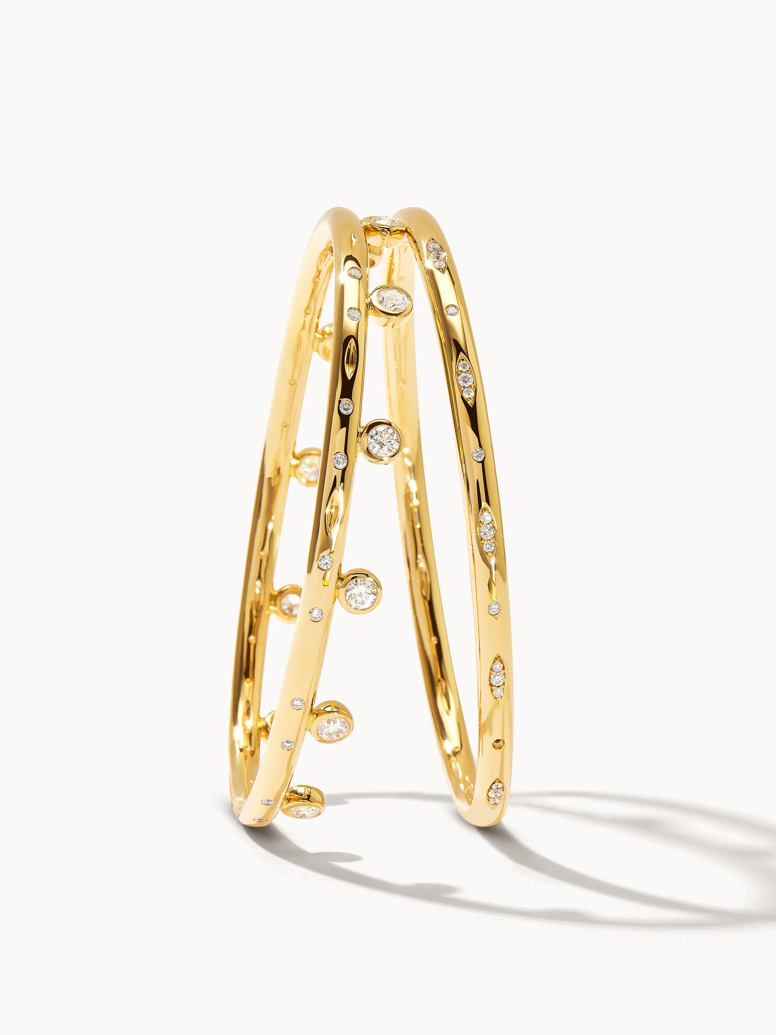 Bangle GYPSY 'Classic' 17 cm 18K yellow gold