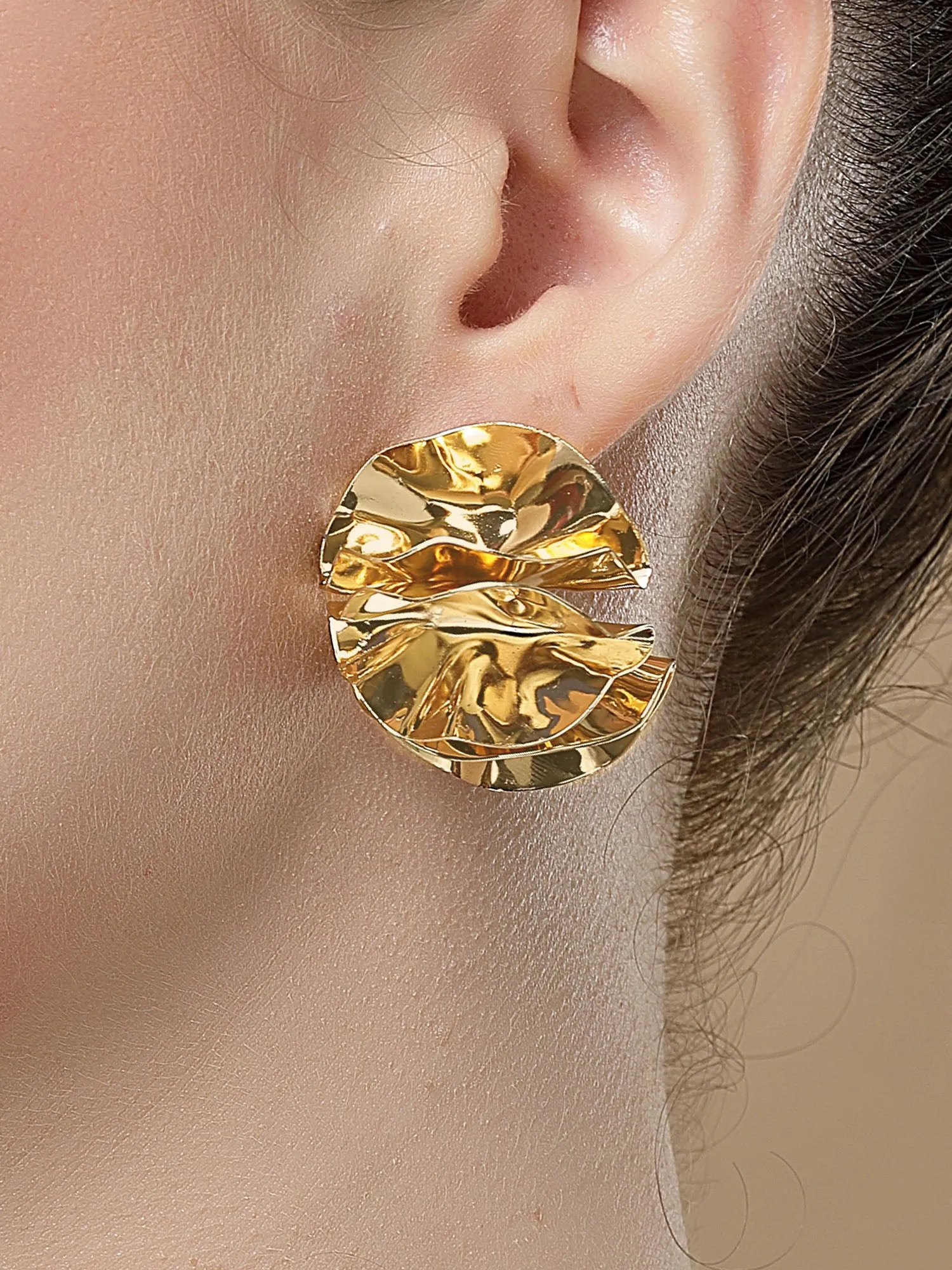 Bohey by KARATCART Gold Plated Contemporary Stud Earrings