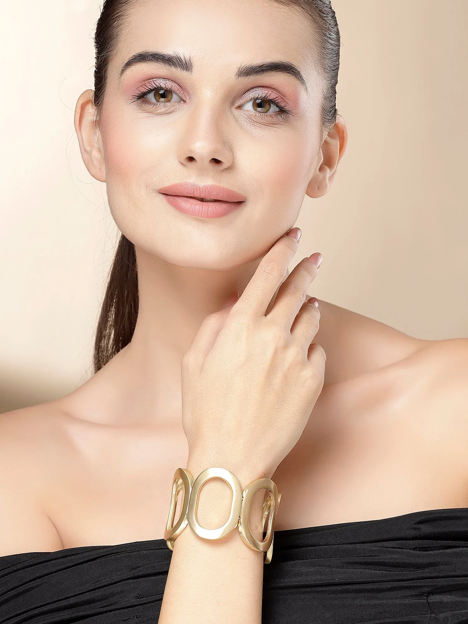 Bohey by KARATCART Gold Plated Designer Kada Bracelet for Women