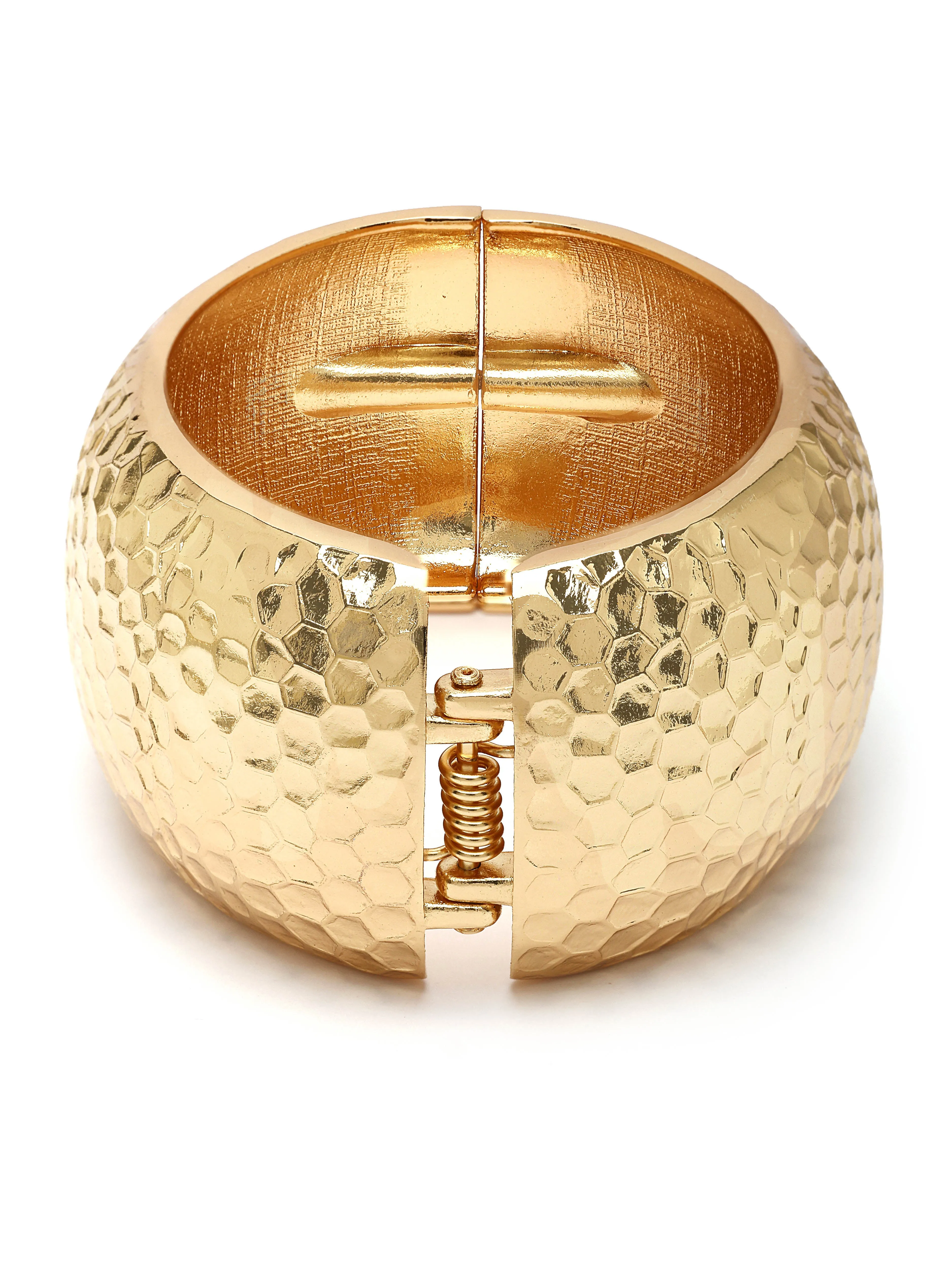 Bohey by KARATCART Gold Plated Hammered Finish Kada Bracelet for Women