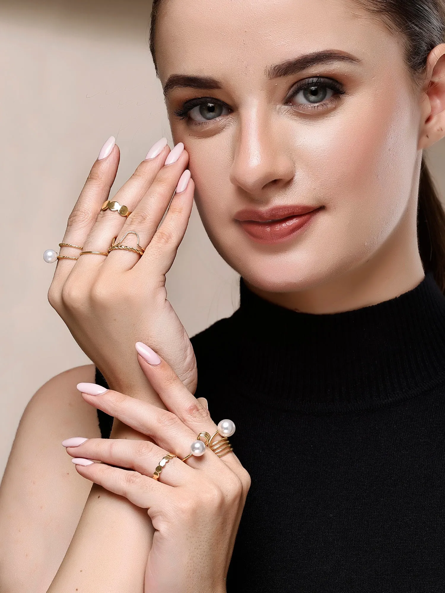 Bohey by KARATCART Set of 8 Gold-Plated Boho Midi Finger Rings for Women