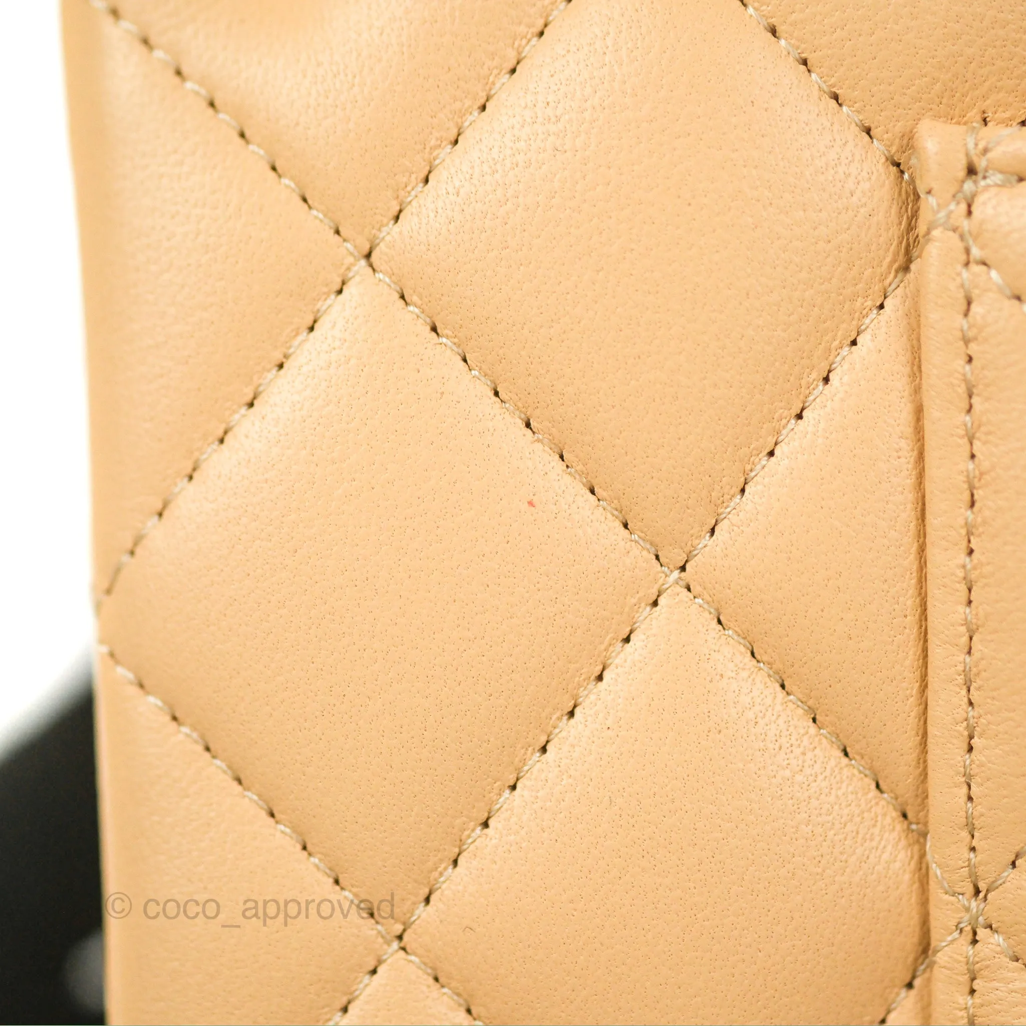 Chanel Classic M/L Medium Flap Quilted Beige Lambskin Gold Hardware