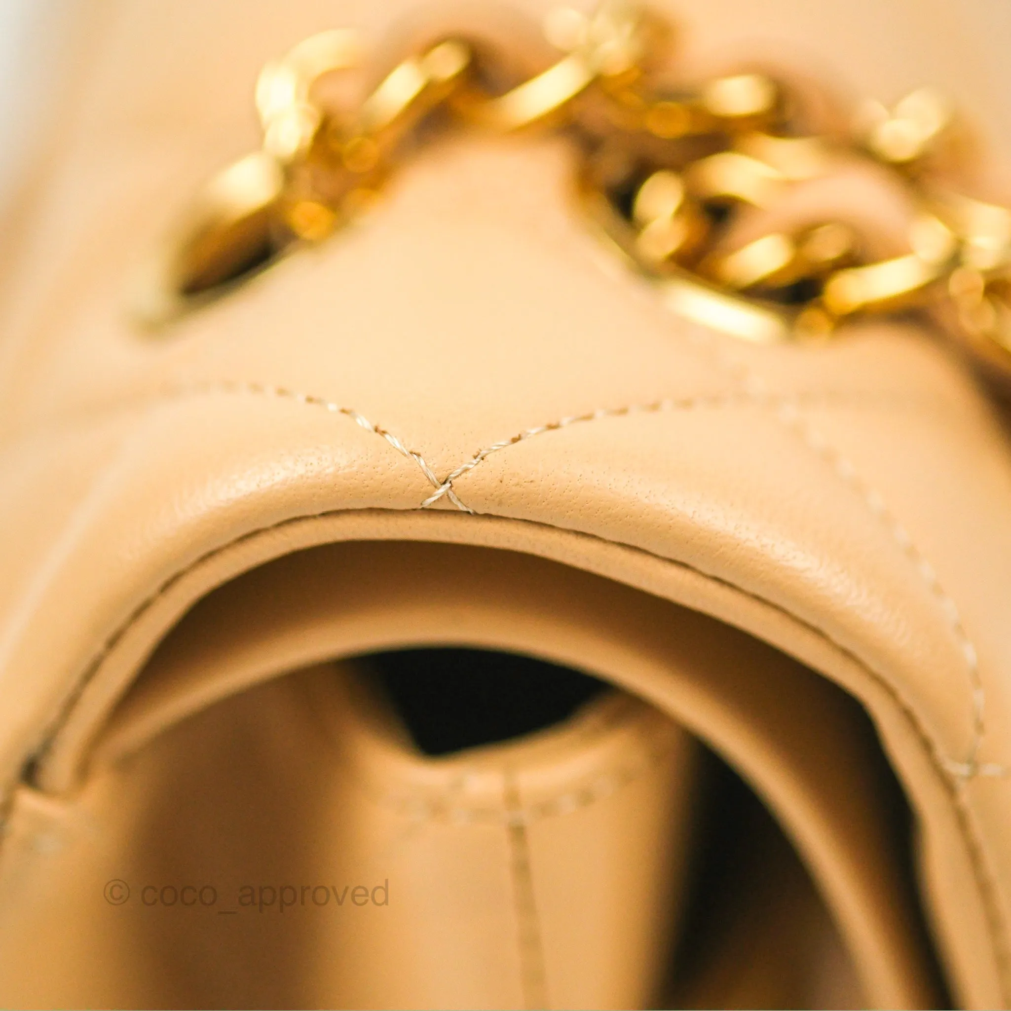 Chanel Classic M/L Medium Flap Quilted Beige Lambskin Gold Hardware
