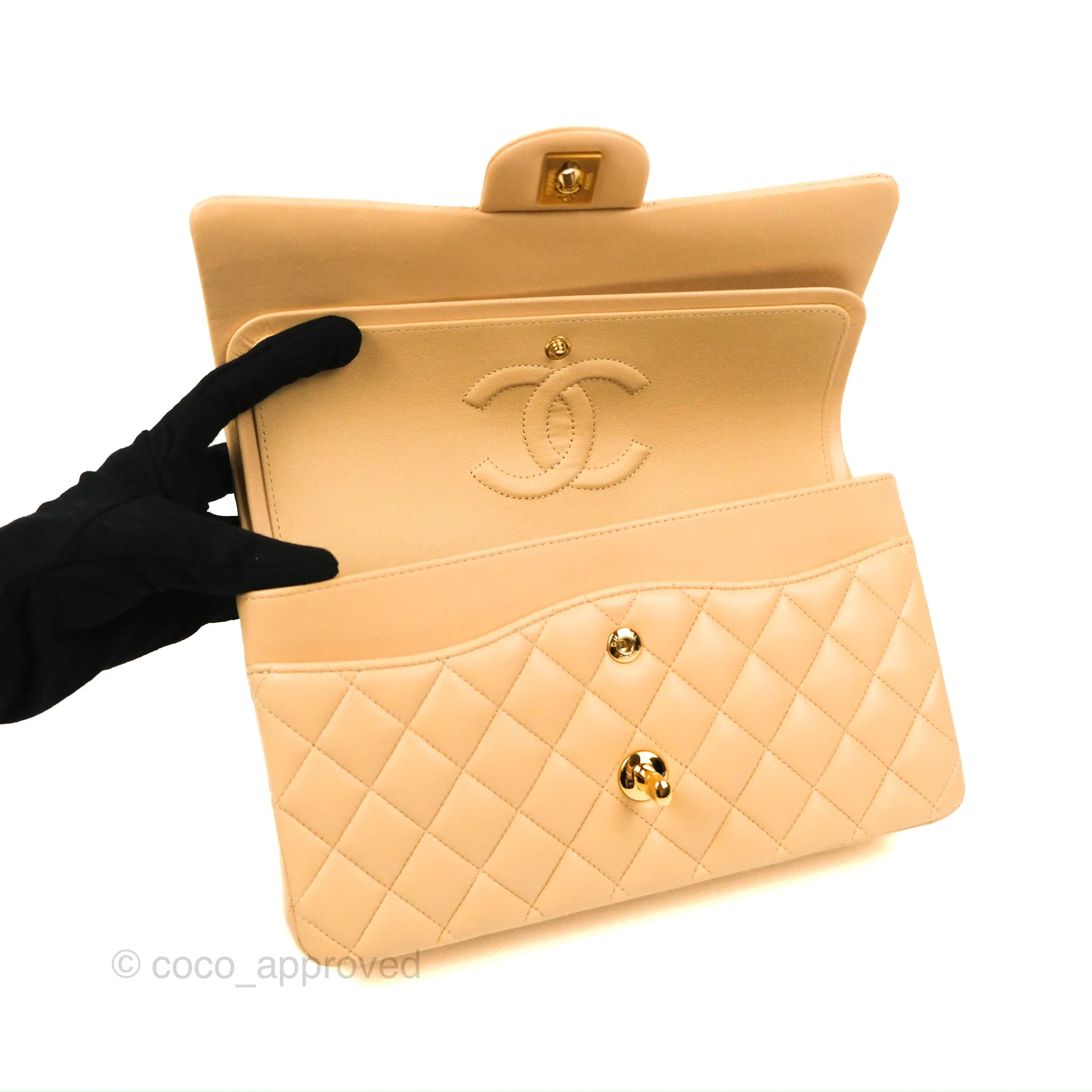 Chanel Classic M/L Medium Flap Quilted Beige Lambskin Gold Hardware