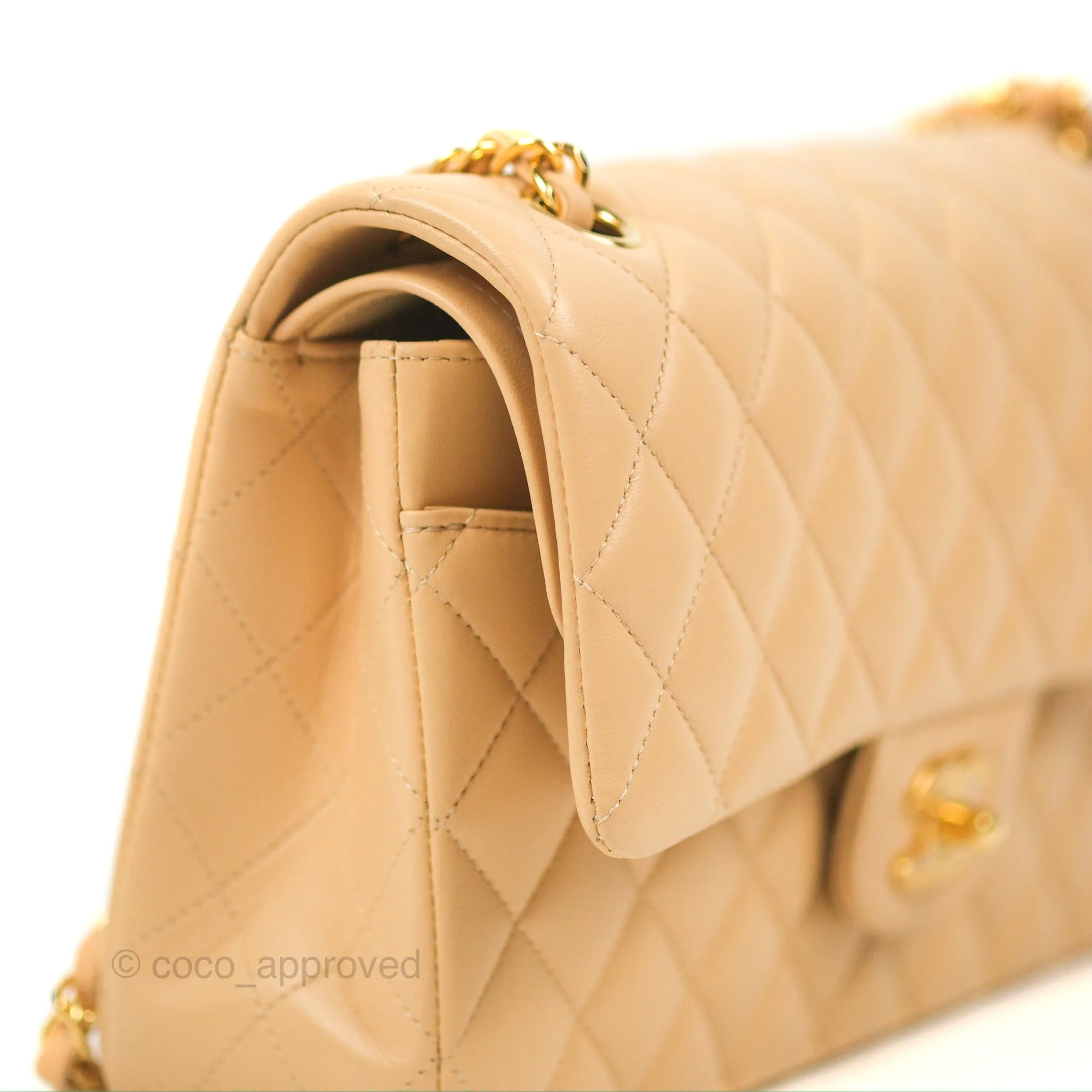 Chanel Classic M/L Medium Flap Quilted Beige Lambskin Gold Hardware