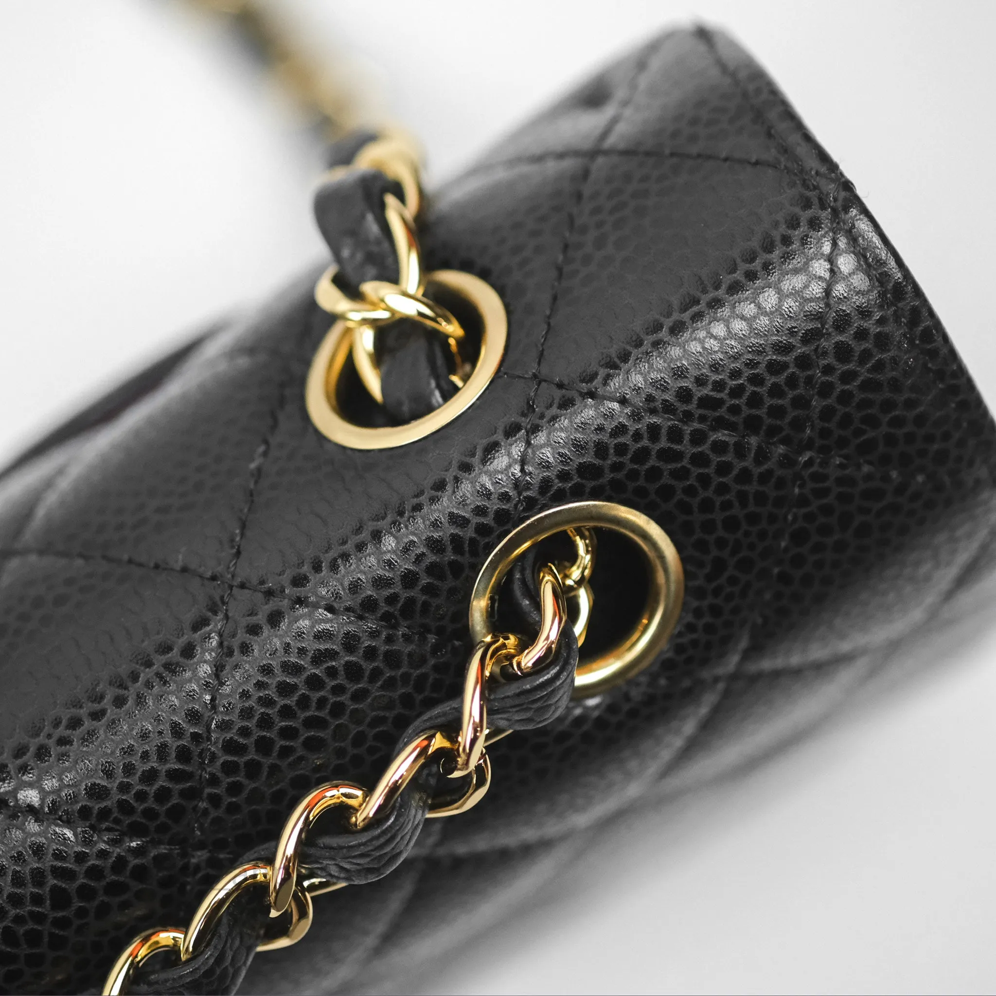Chanel Classic M/L Medium Flap Quilted Black Caviar Gold Hardware