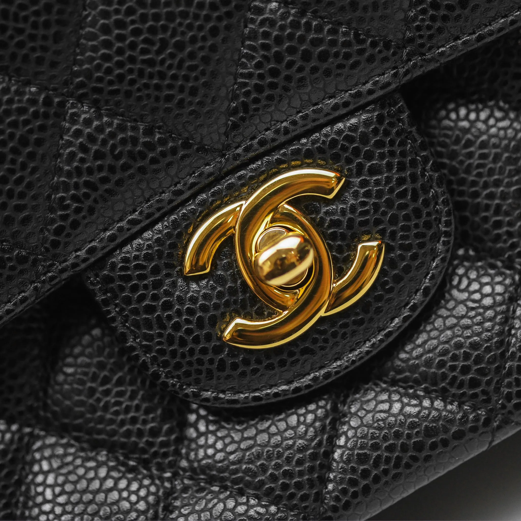 Chanel Classic M/L Medium Flap Quilted Black Caviar Gold Hardware