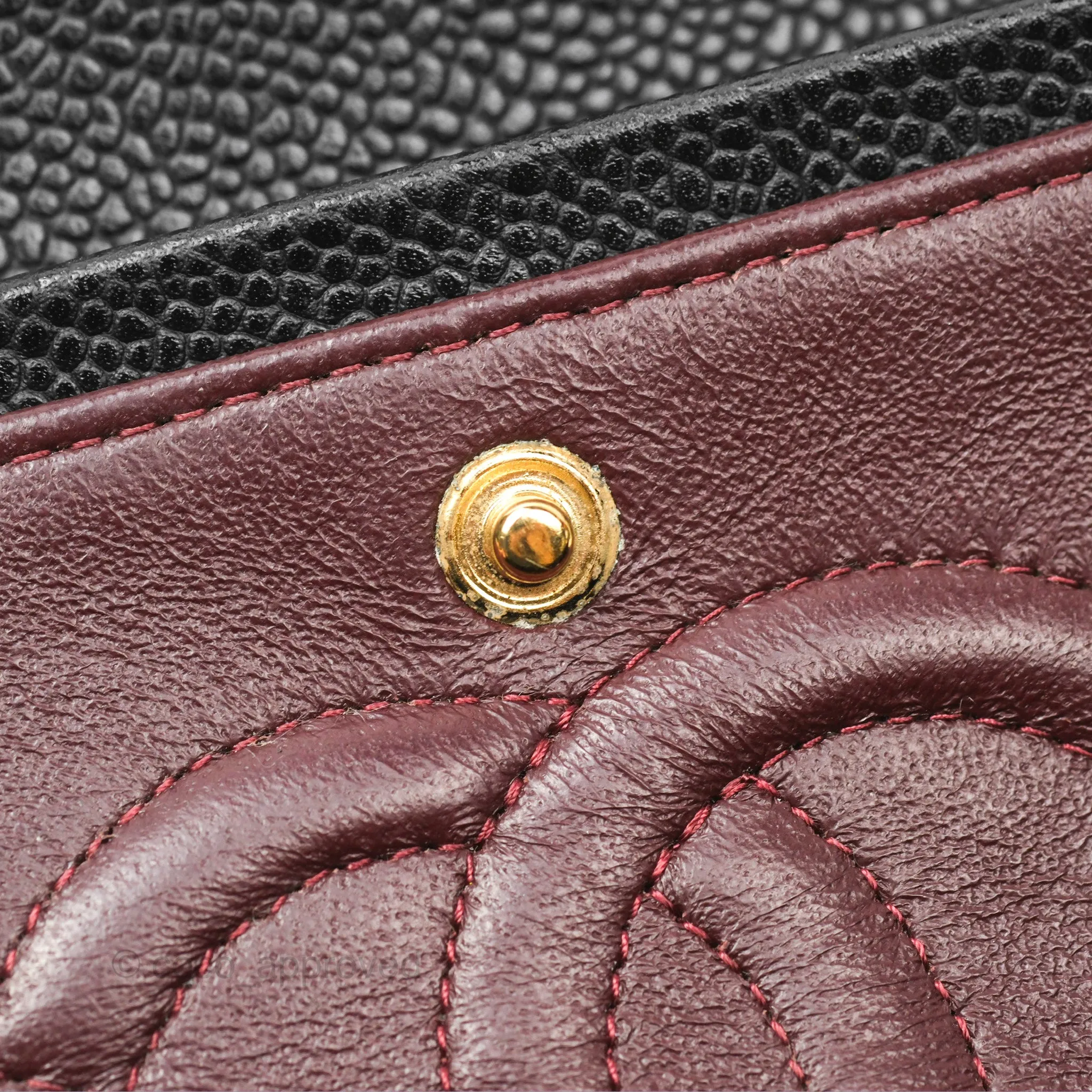 Chanel Classic M/L Medium Flap Quilted Black Caviar Gold Hardware