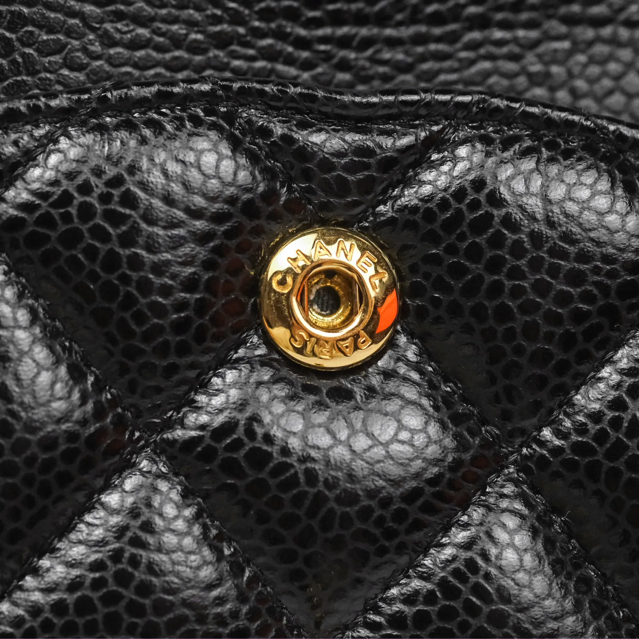 Chanel Classic M/L Medium Flap Quilted Black Caviar Gold Hardware