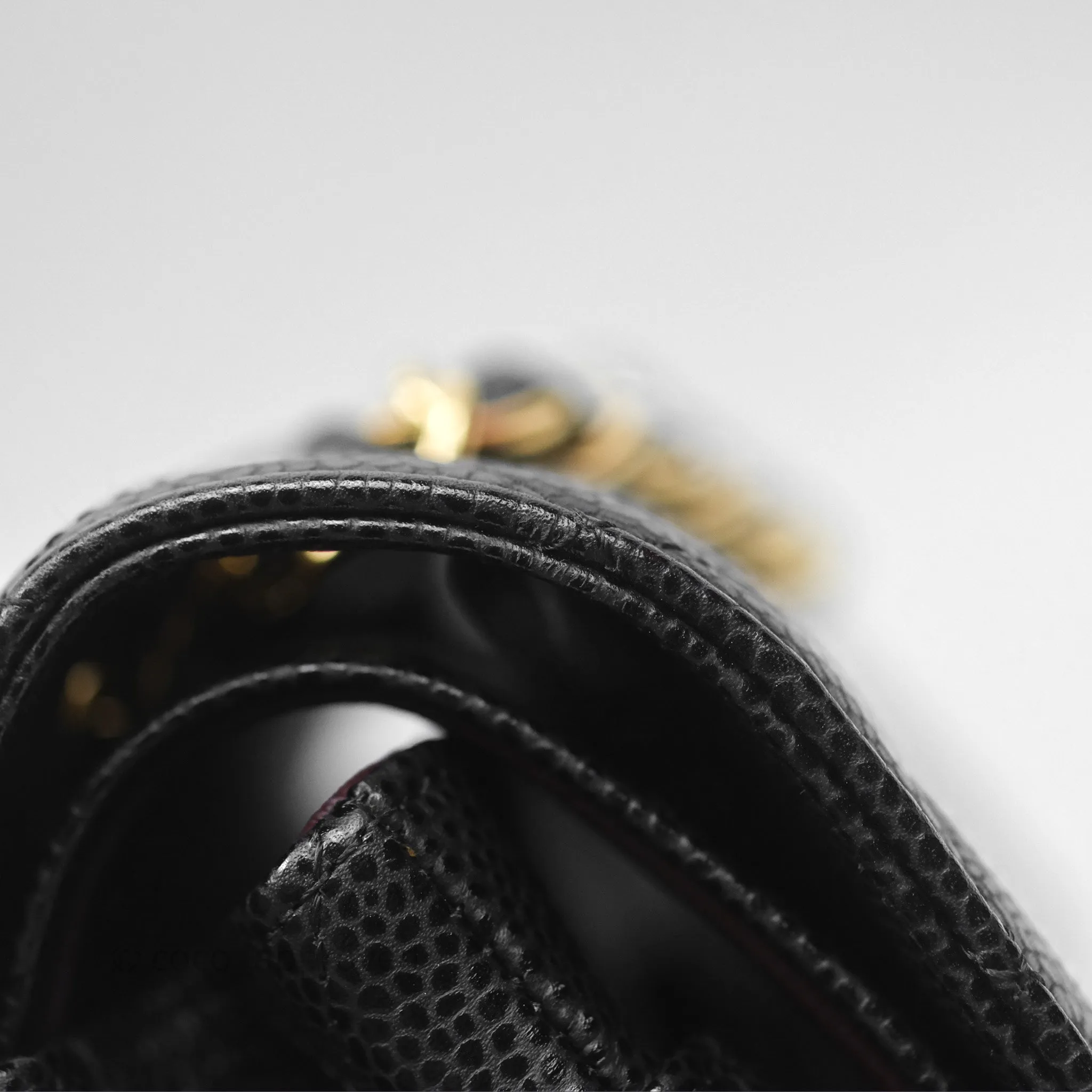 Chanel Classic M/L Medium Flap Quilted Black Caviar Gold Hardware
