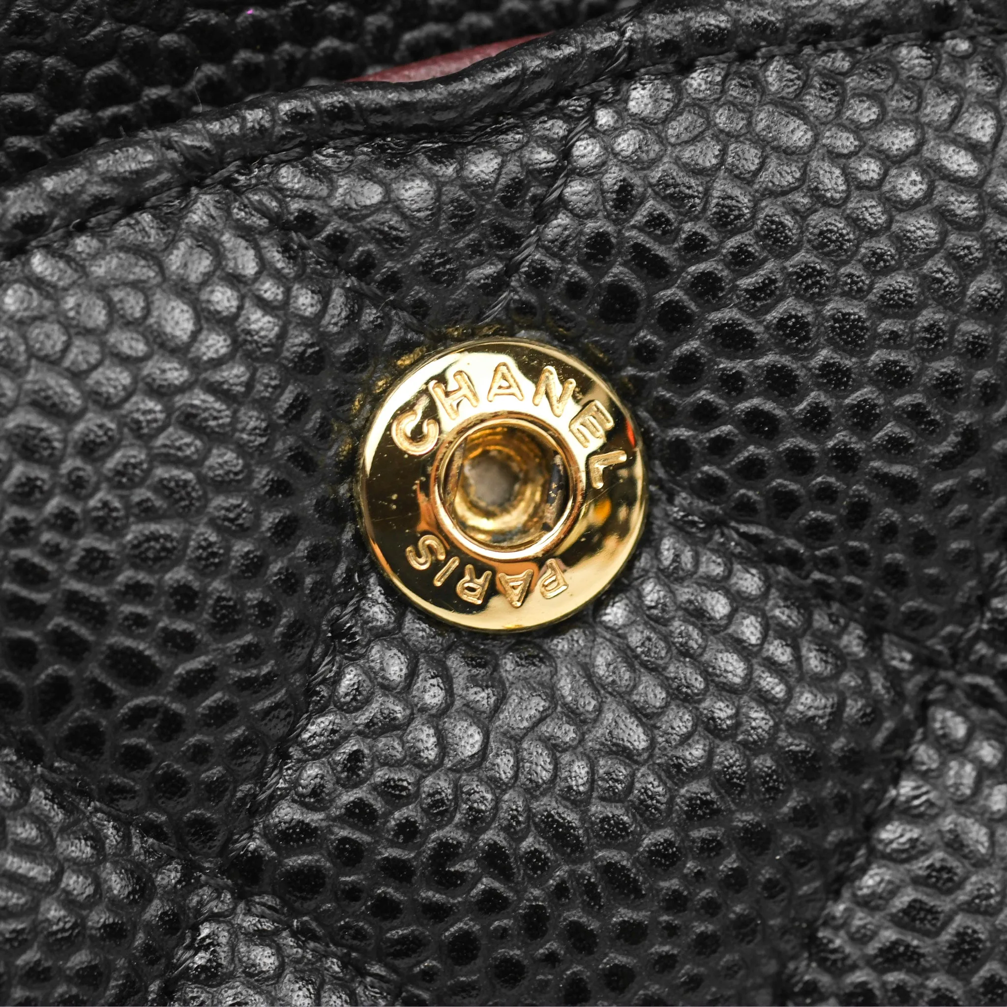 Chanel Classic M/L Medium Flap Quilted Black Caviar Gold Hardware
