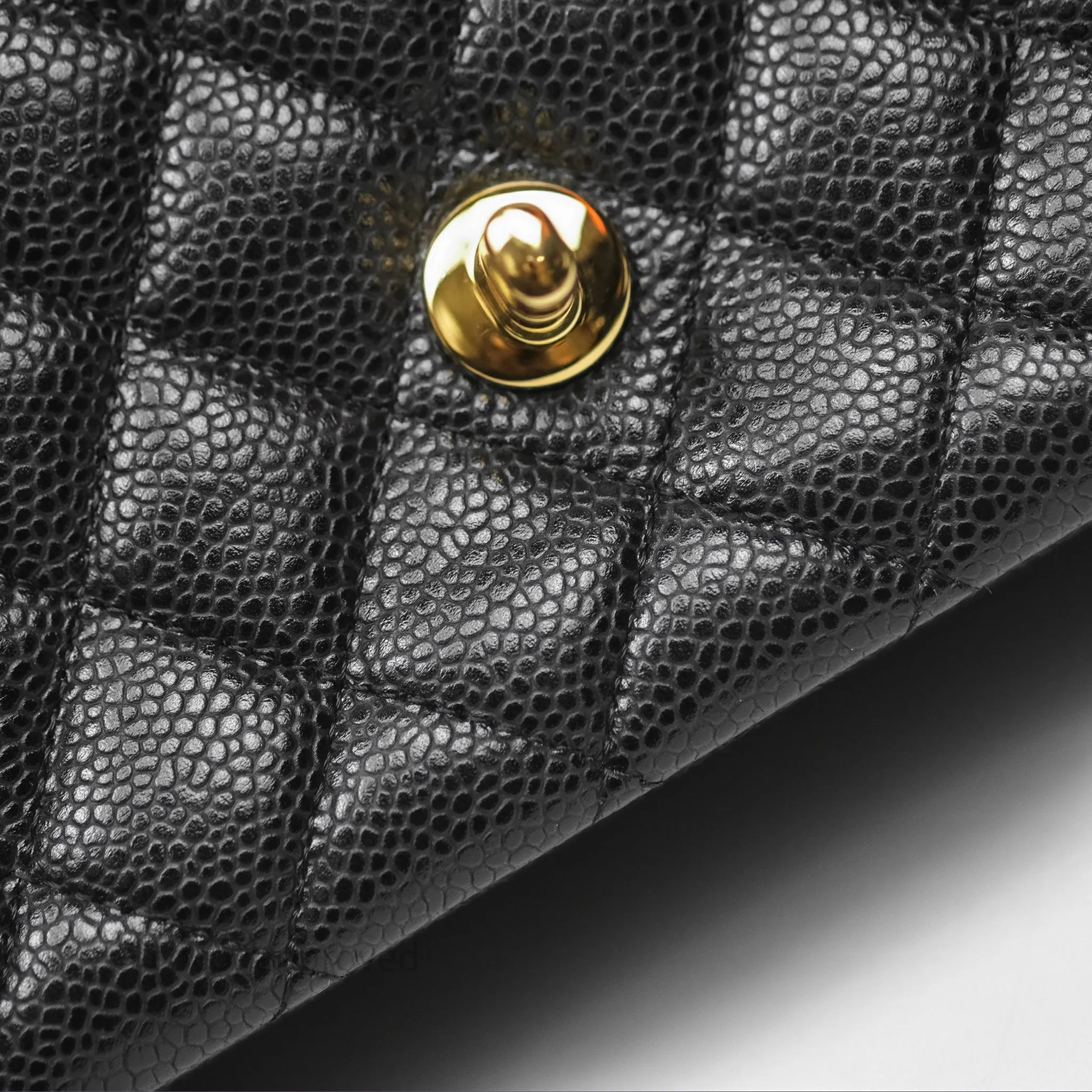 Chanel Classic M/L Medium Flap Quilted Black Caviar Gold Hardware