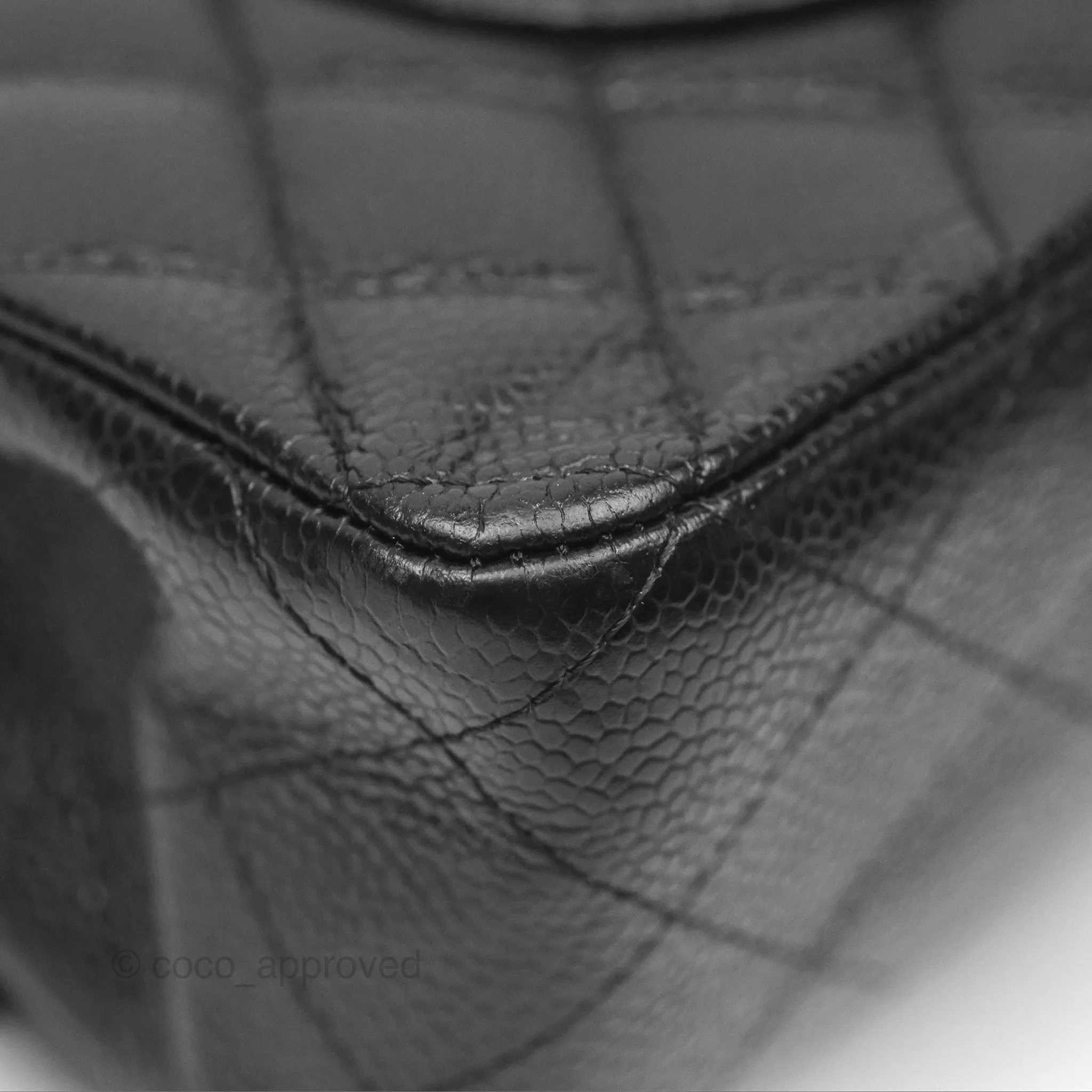 Chanel Classic M/L Medium Flap Quilted Black Caviar Silver Hardware