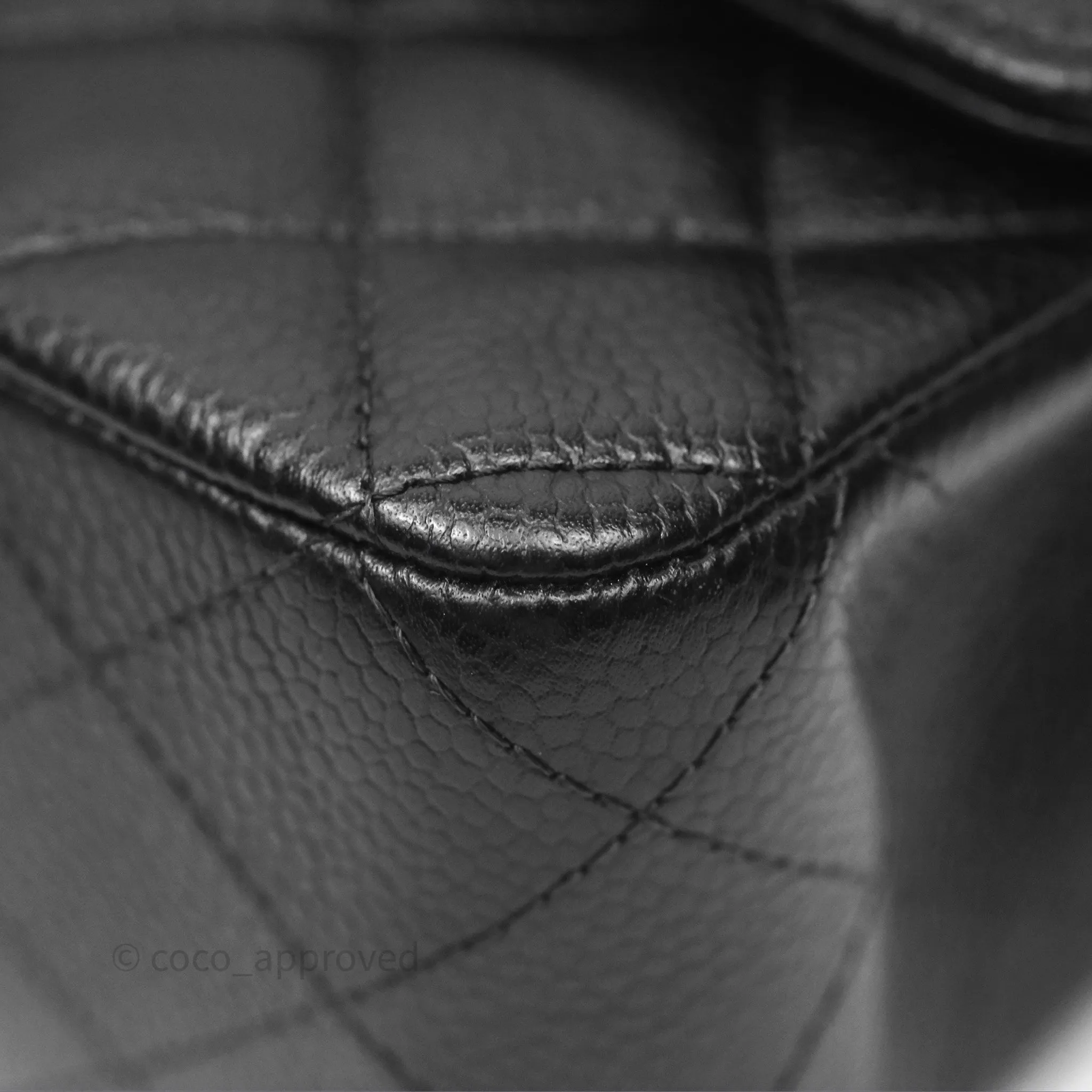 Chanel Classic M/L Medium Flap Quilted Black Caviar Silver Hardware