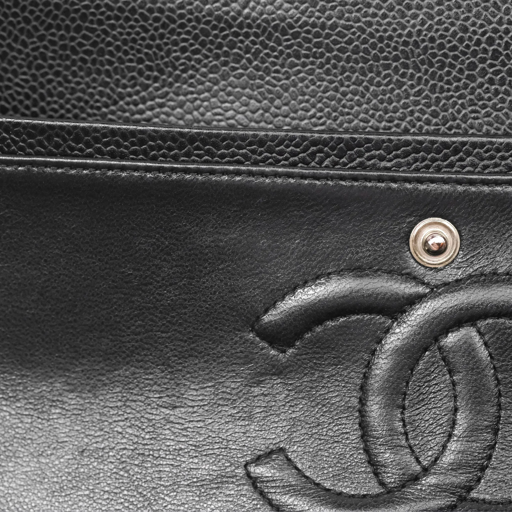 Chanel Classic M/L Medium Flap Quilted Black Caviar Silver Hardware