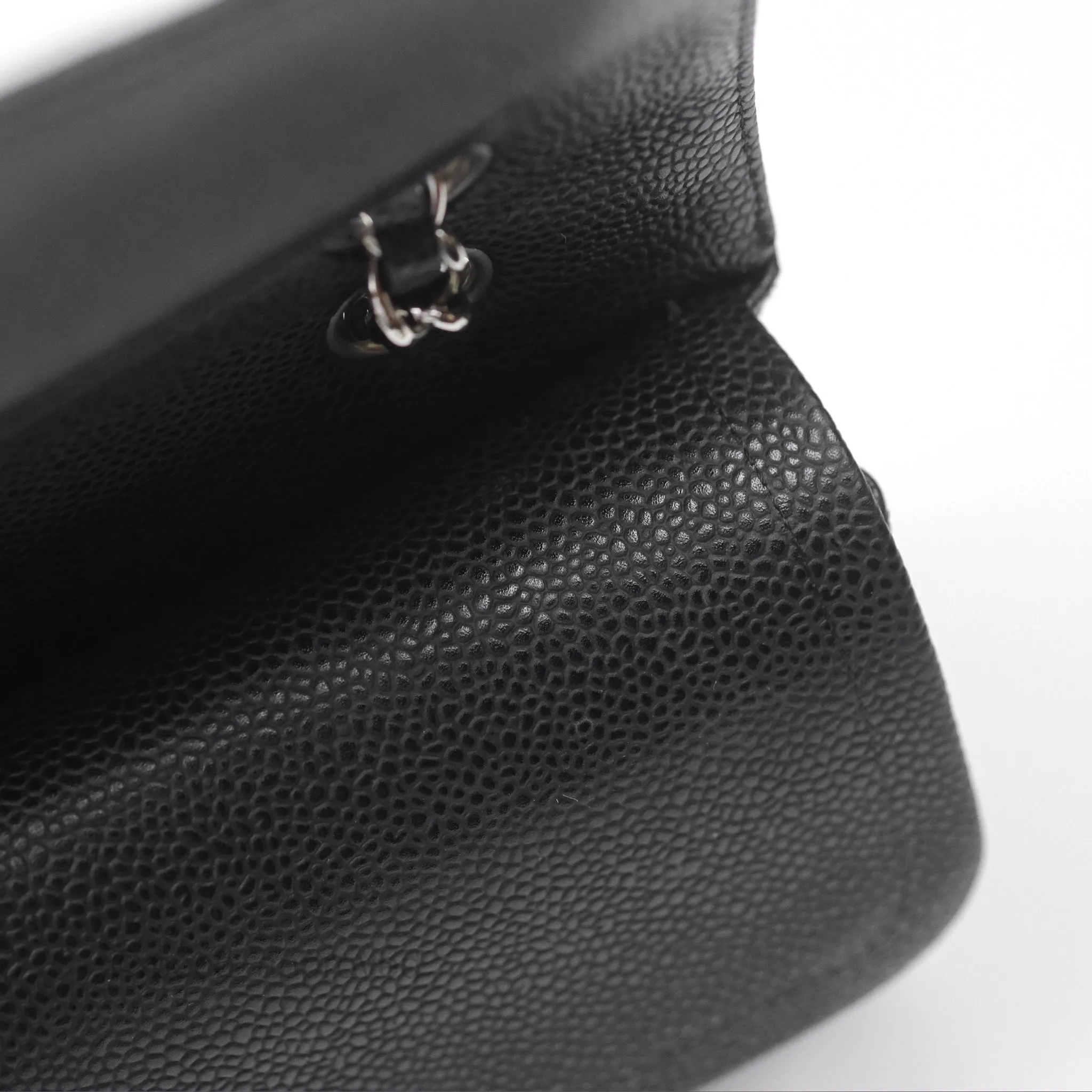 Chanel Classic M/L Medium Flap Quilted Black Caviar Silver Hardware