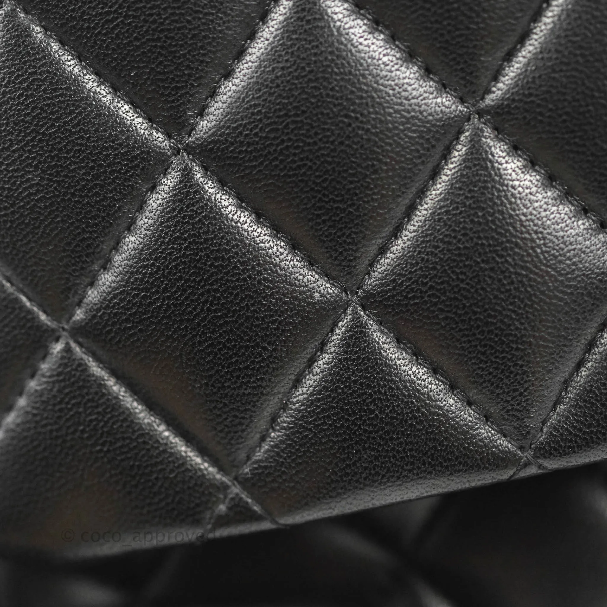 Chanel Classic M/L Medium Flap Quilted Black Lambskin Gold Hardware