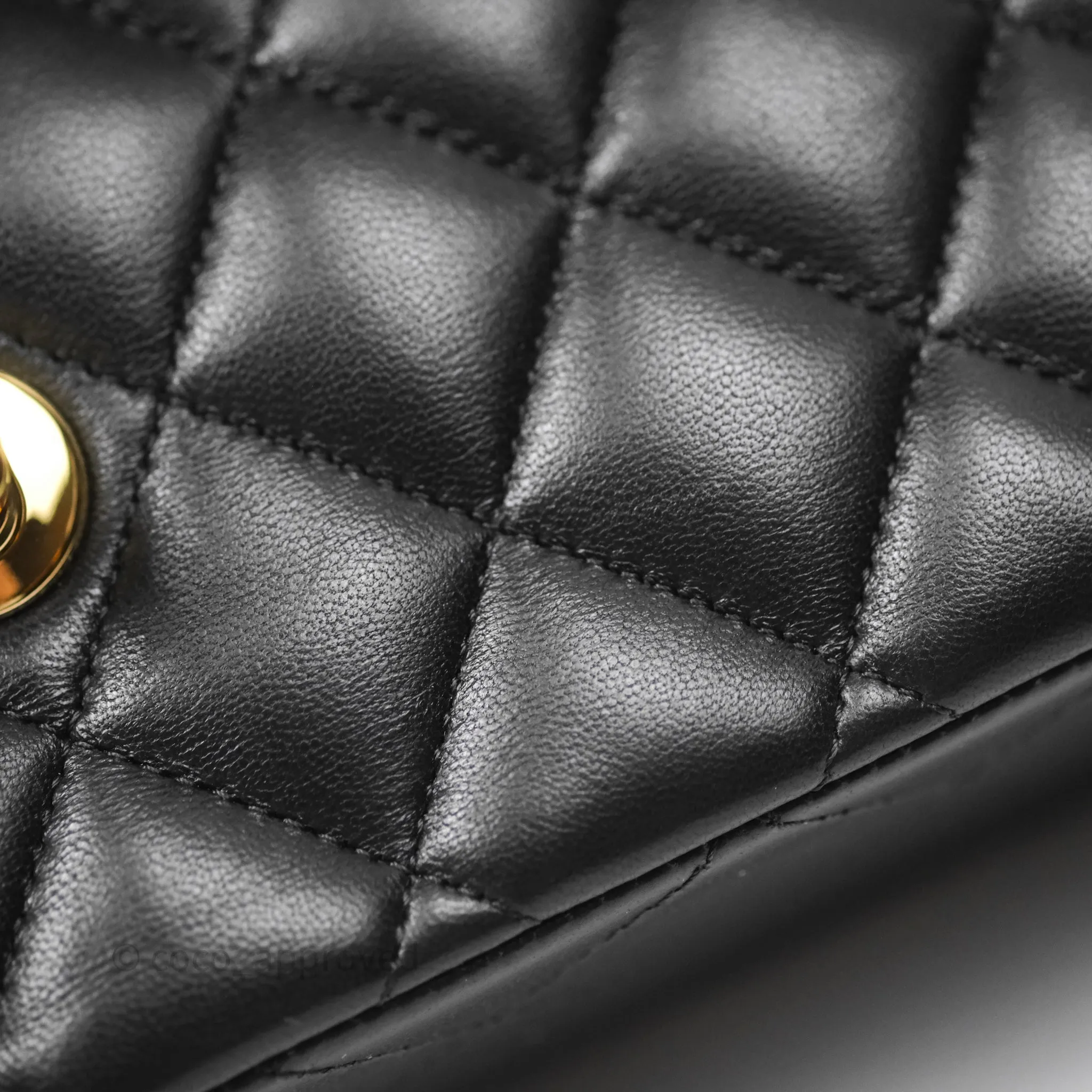 Chanel Classic M/L Medium Flap Quilted Black Lambskin Gold Hardware
