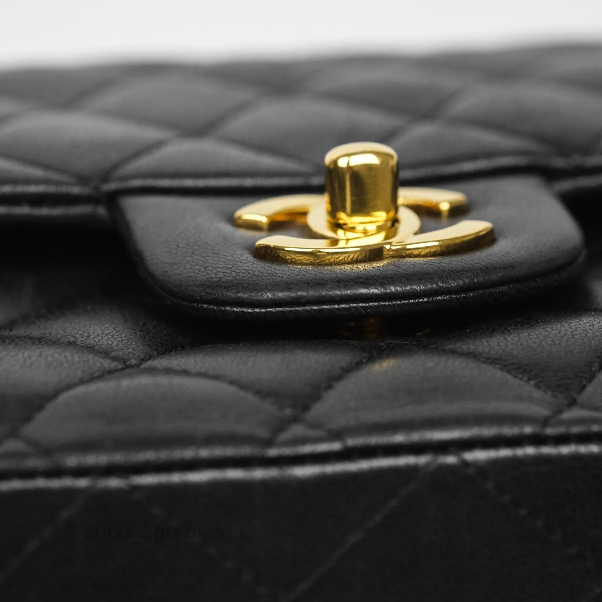 Chanel Classic M/L Medium Flap Quilted Black Lambskin Gold Hardware