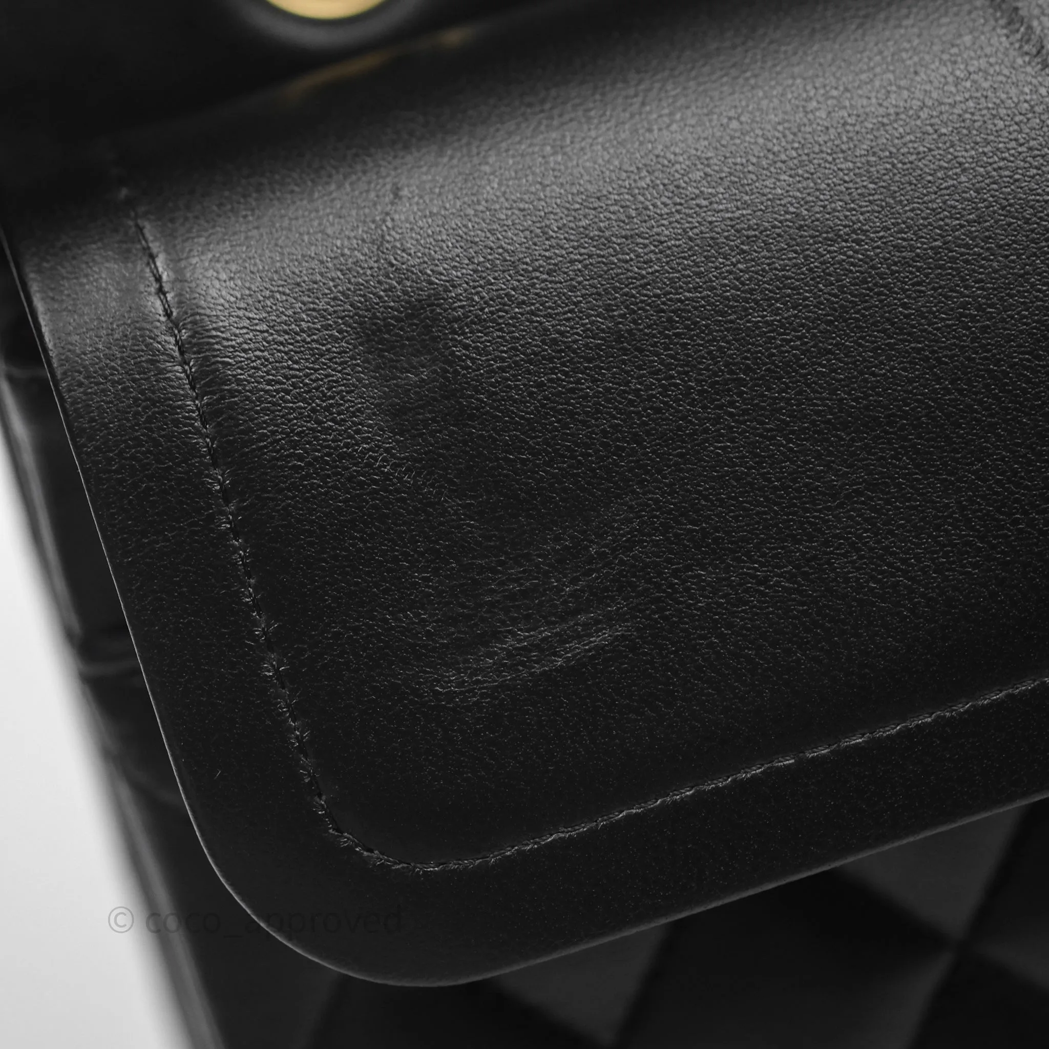 Chanel Classic M/L Medium Flap Quilted Black Lambskin Gold Hardware