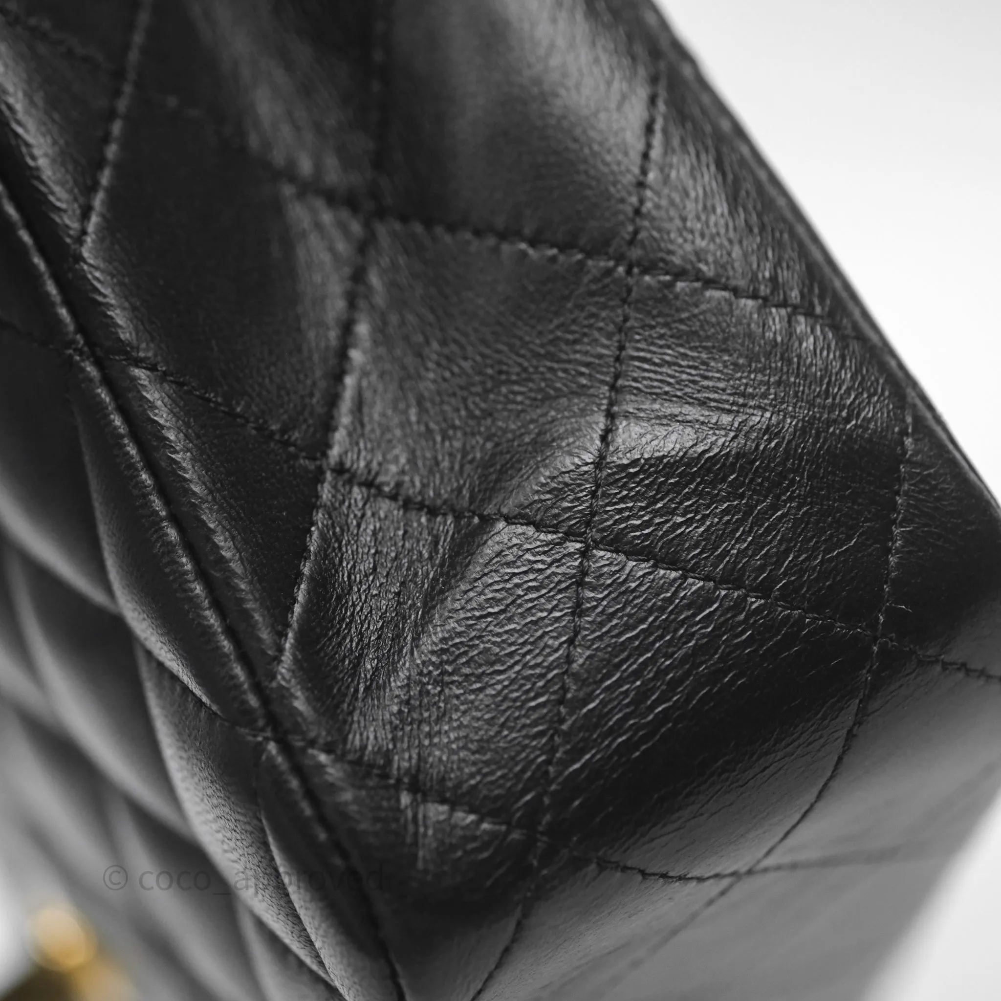 Chanel Classic M/L Medium Flap Quilted Black Lambskin Gold Hardware