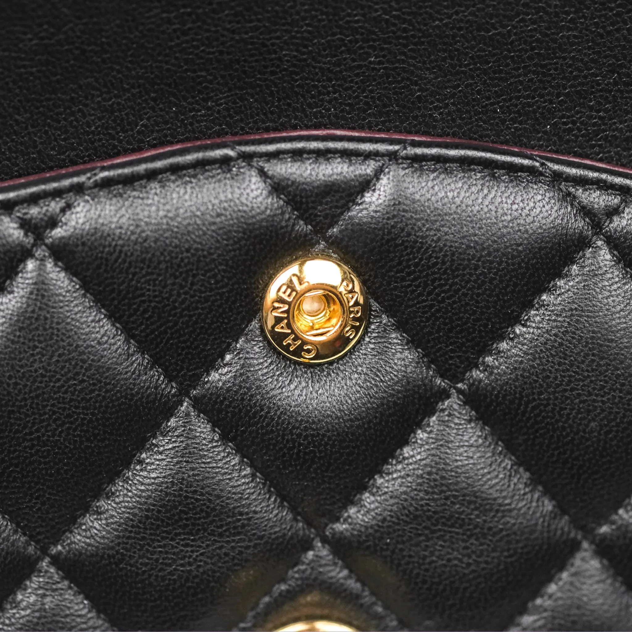 Chanel Classic M/L Medium Flap Quilted Black Lambskin Gold Hardware