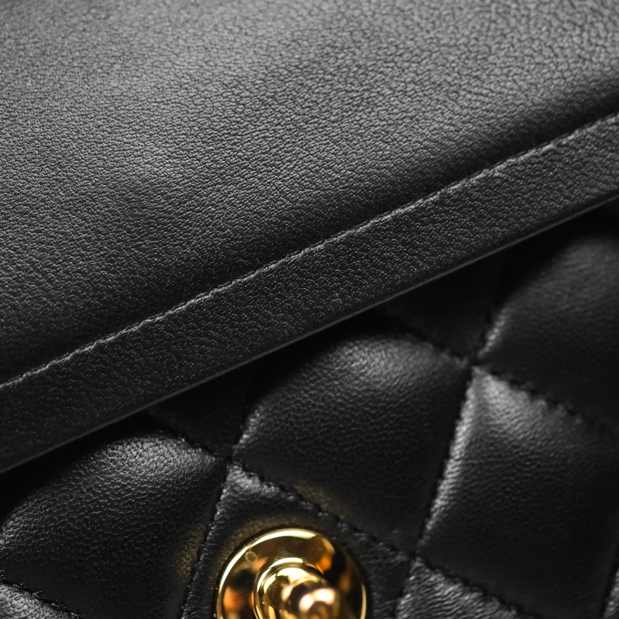 Chanel Classic M/L Medium Flap Quilted Black Lambskin Gold Hardware