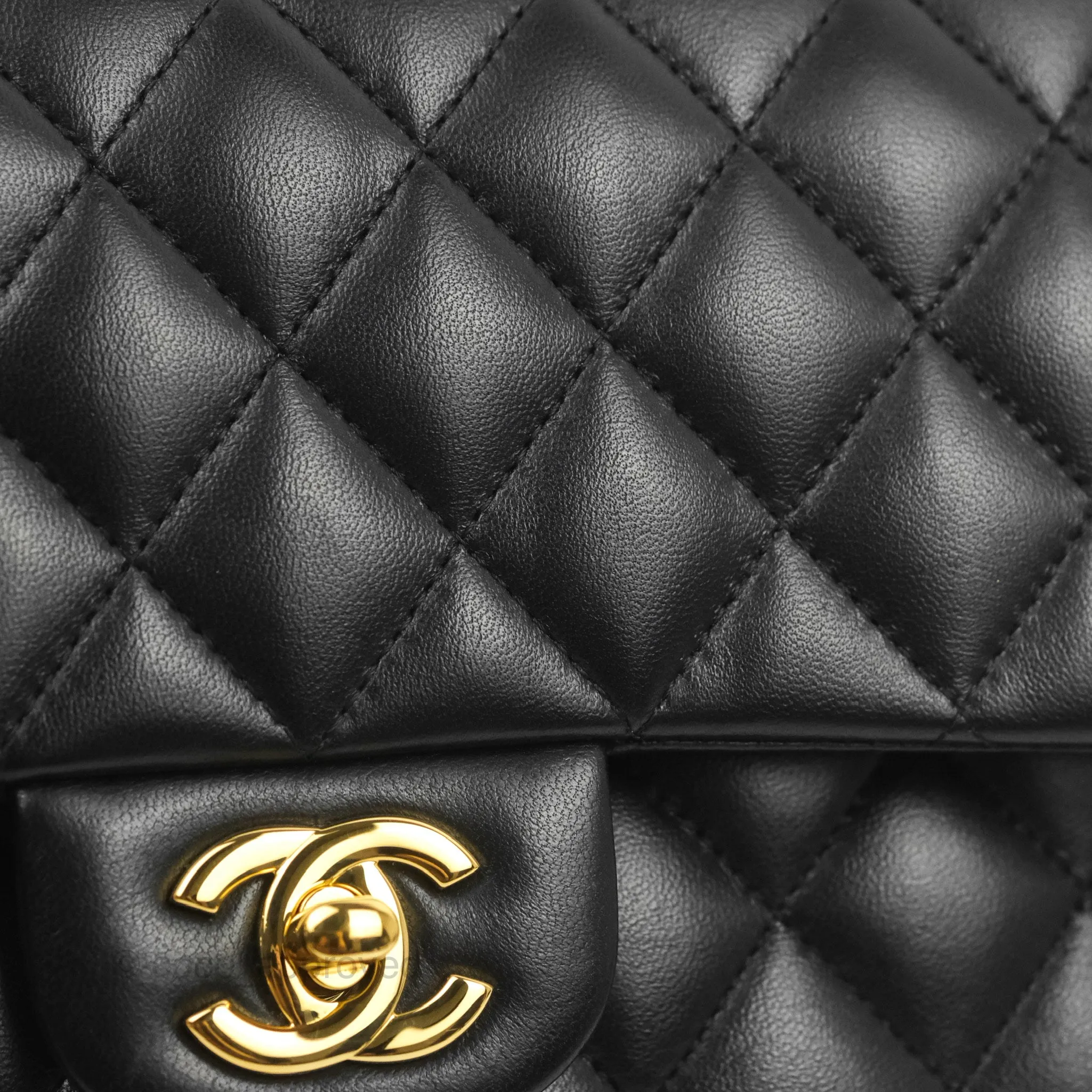 Chanel Classic M/L Medium Flap Quilted Black Lambskin Gold Hardware