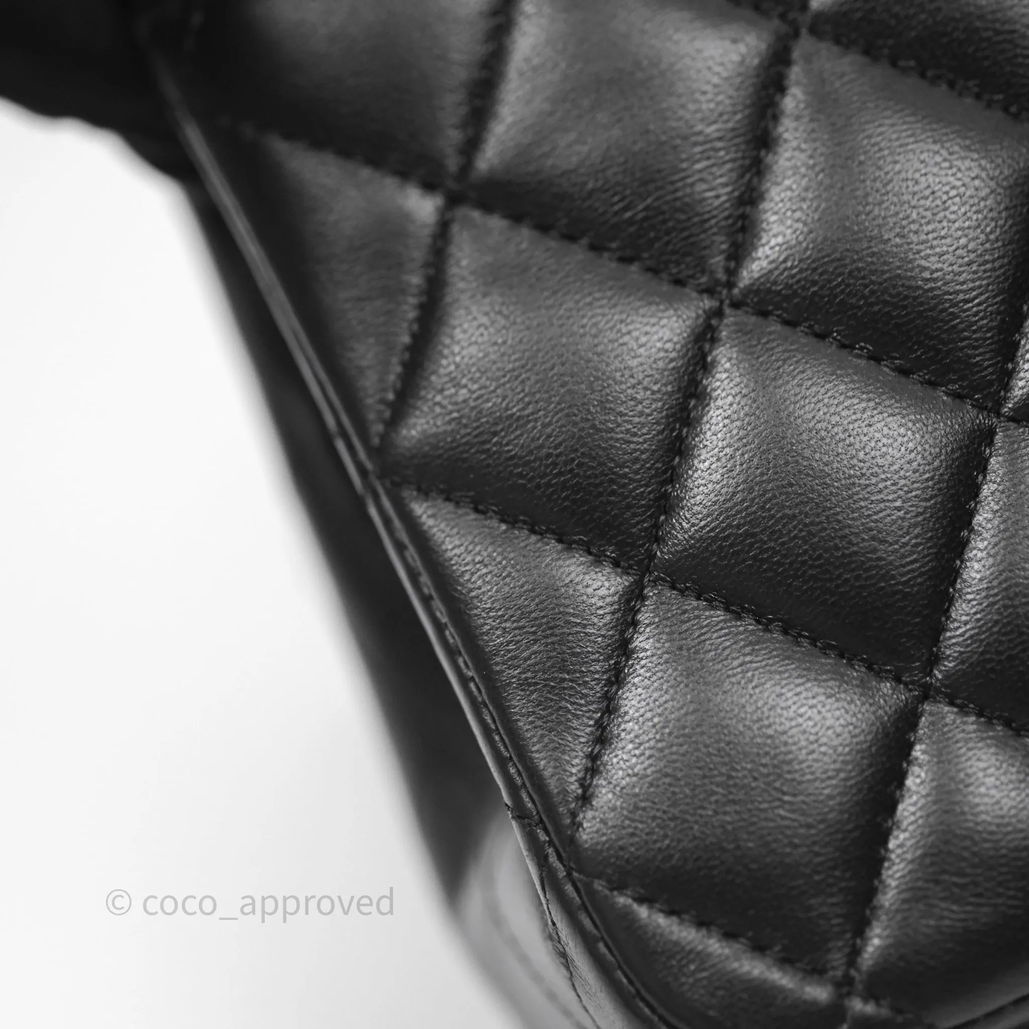 Chanel Classic M/L Medium Flap Quilted Black Lambskin Gold Hardware