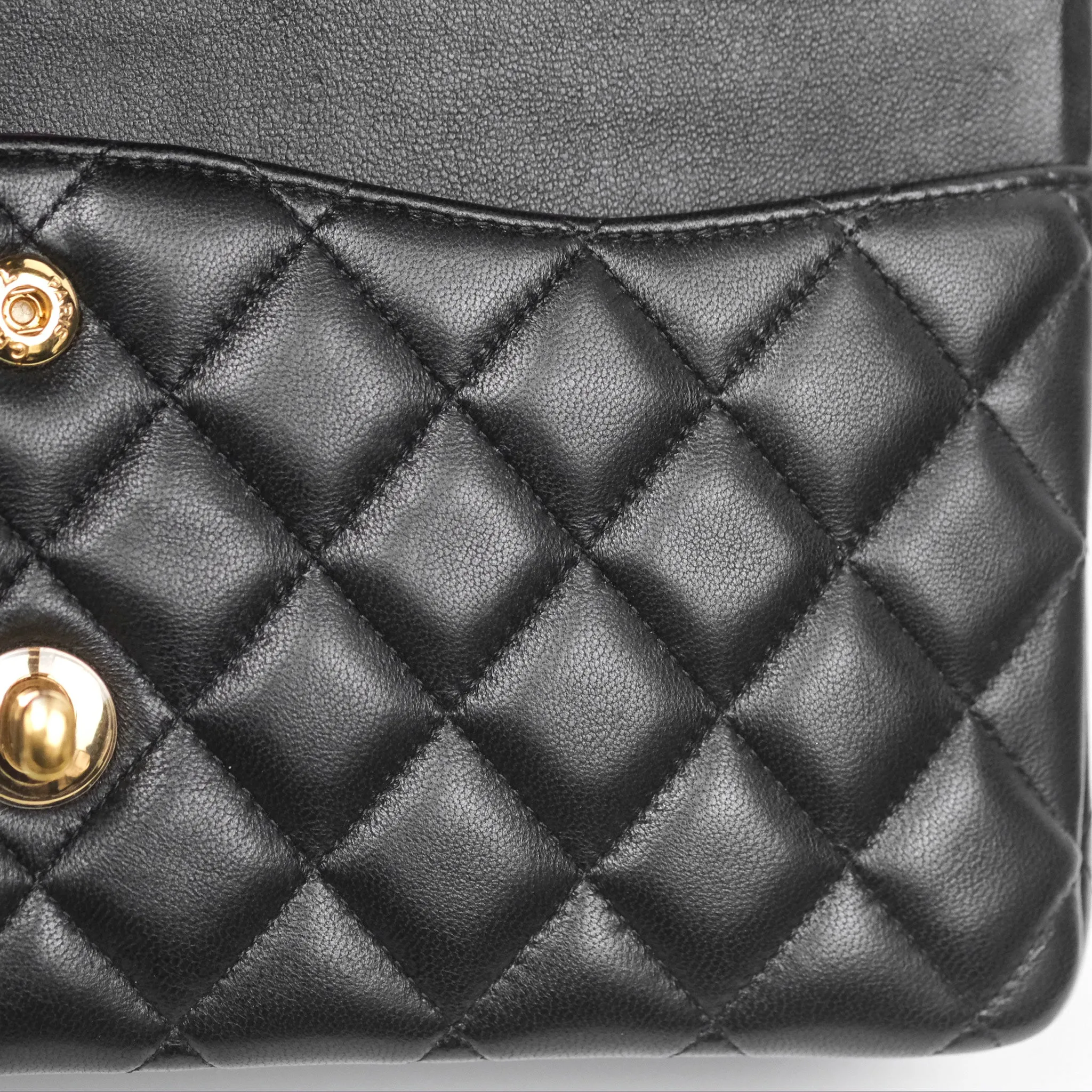 Chanel Classic M/L Medium Flap Quilted Black Lambskin Gold Hardware