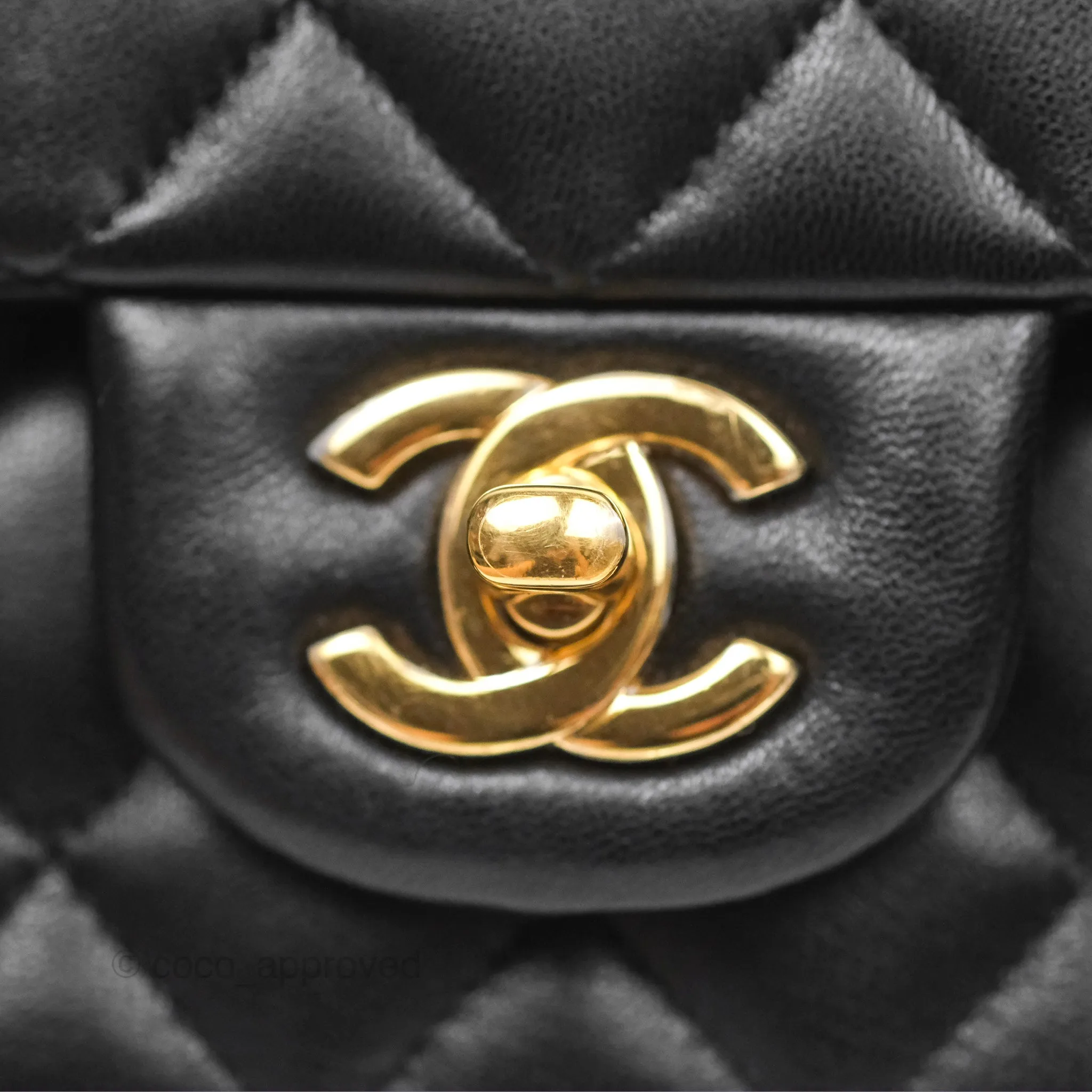Chanel Classic M/L Medium Flap Quilted Black Lambskin Gold Hardware