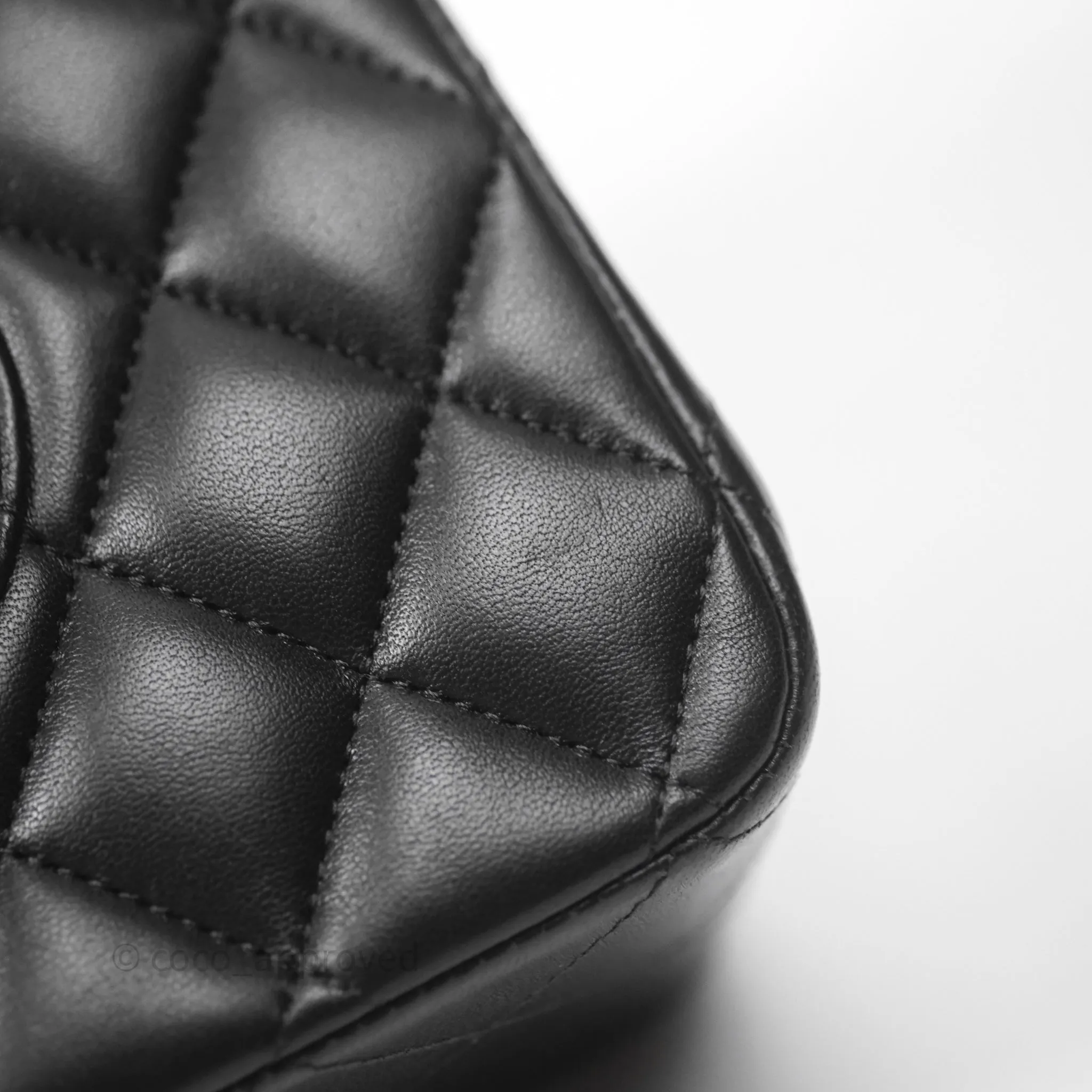 Chanel Classic M/L Medium Flap Quilted Black Lambskin Gold Hardware