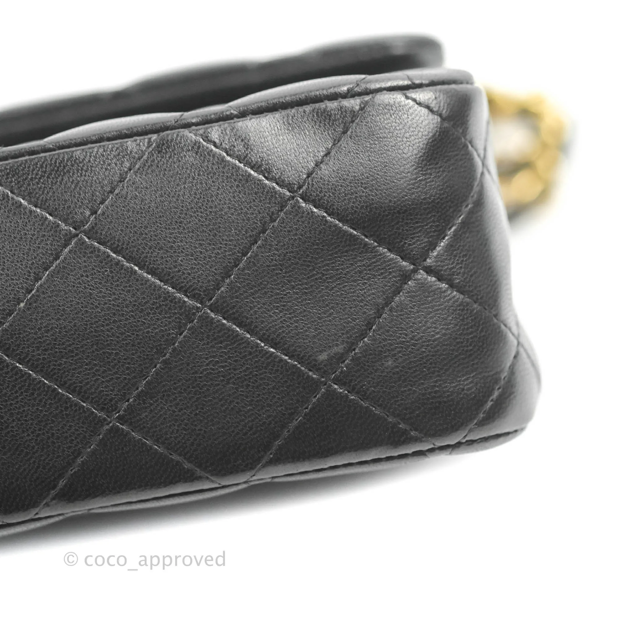 Chanel Classic M/L Medium Flap Quilted Black Lambskin Gold Hardware