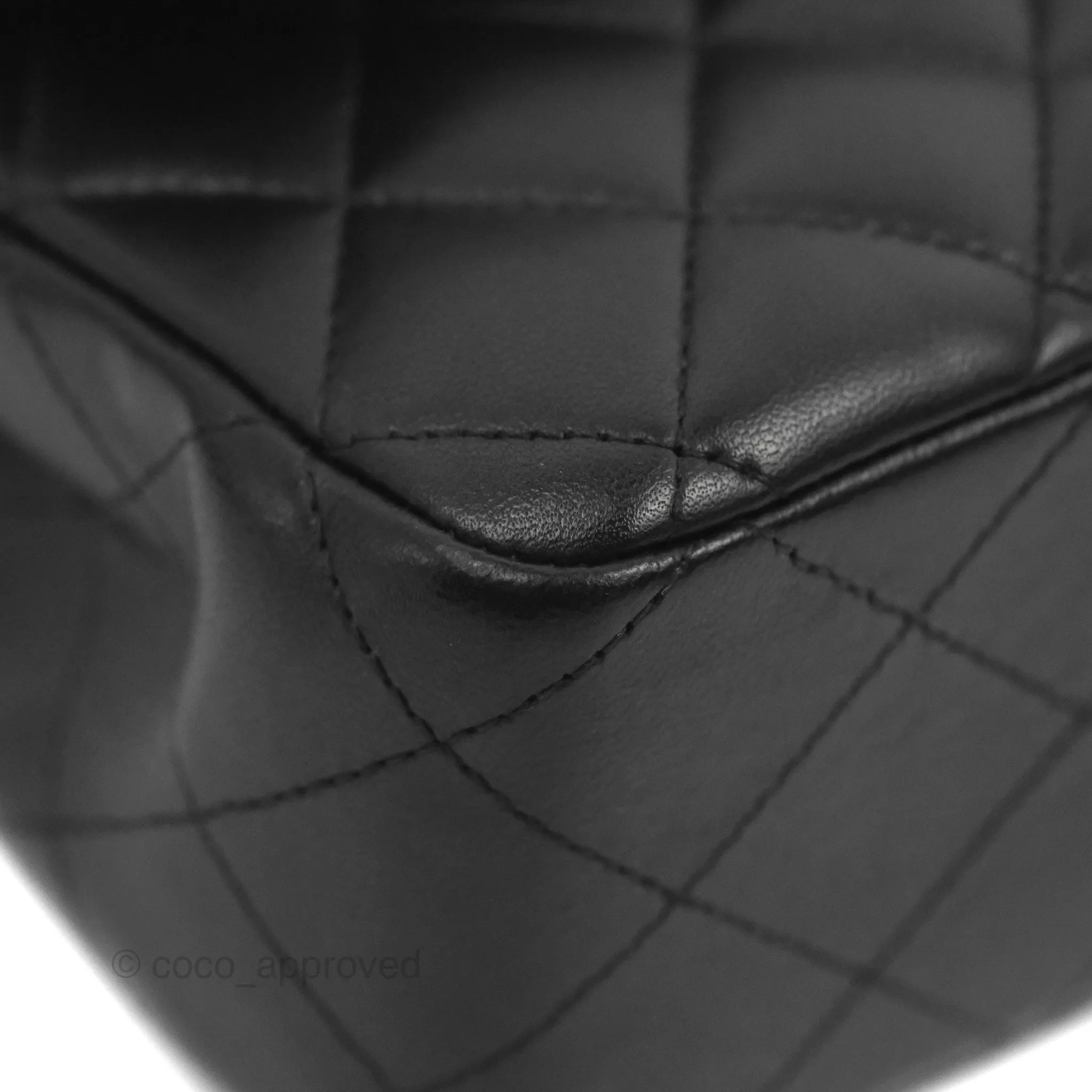Chanel Classic M/L Medium Flap Quilted Black Lambskin Gold Hardware