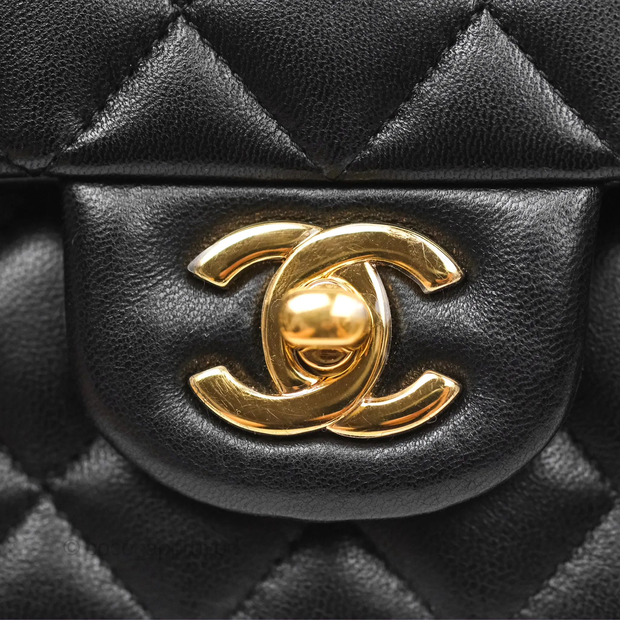 Chanel Classic M/L Medium Flap Quilted Black Lambskin Gold Hardware