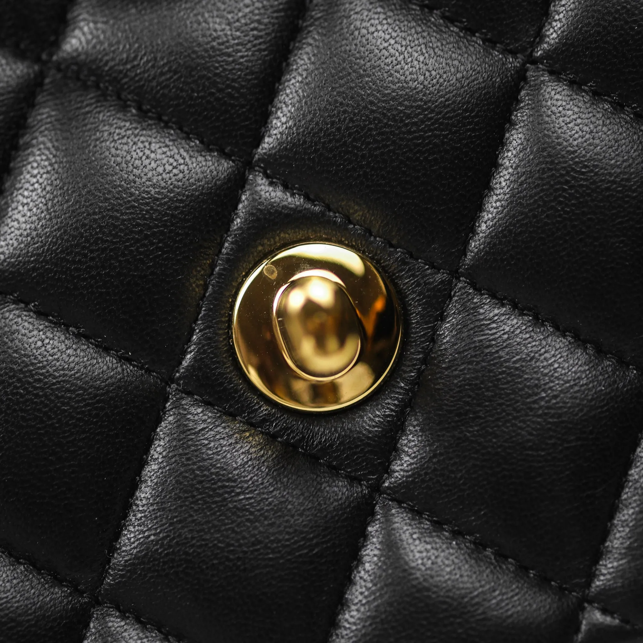 Chanel Classic M/L Medium Flap Quilted Black Lambskin Gold Hardware