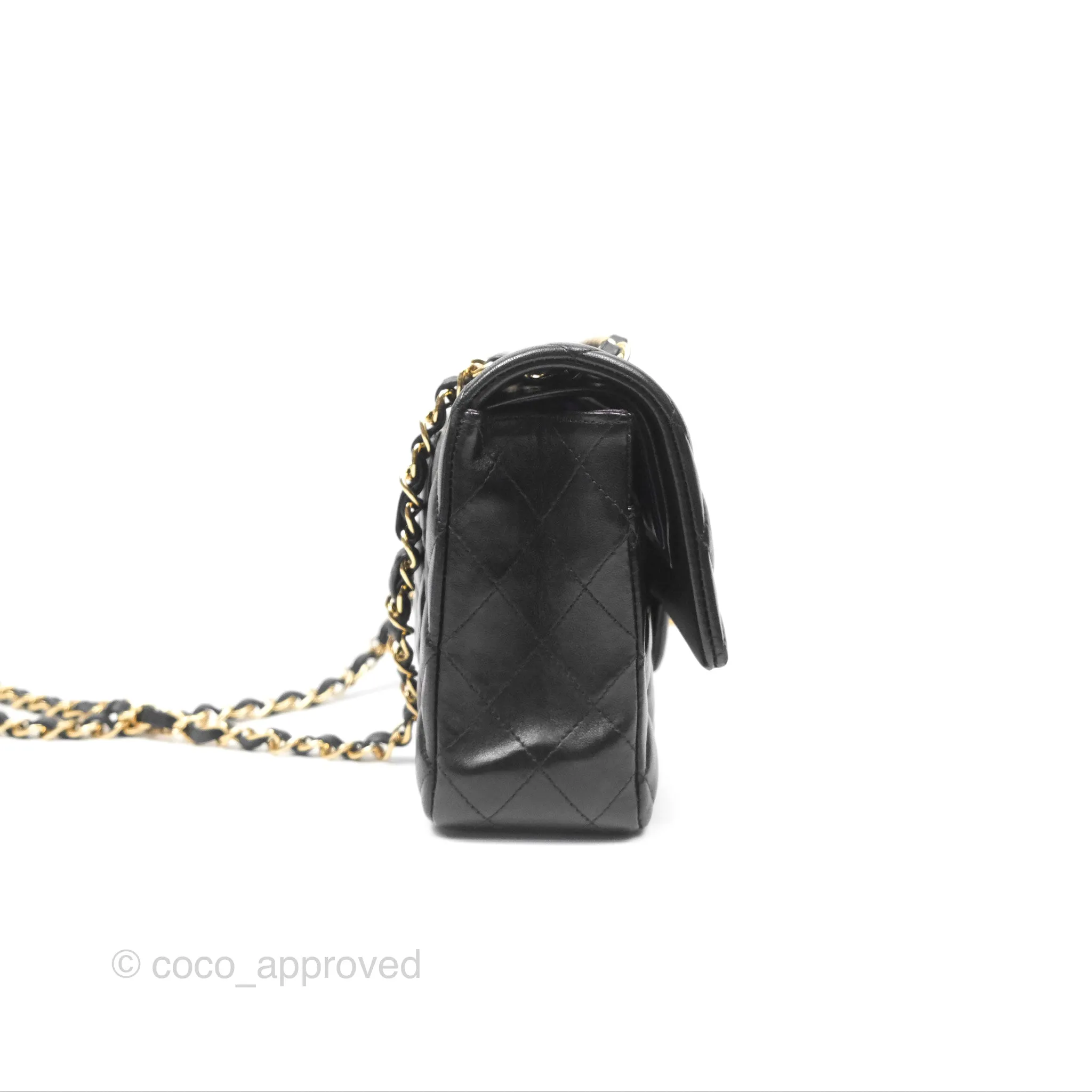 Chanel Classic M/L Medium Flap Quilted Black Lambskin Gold Hardware