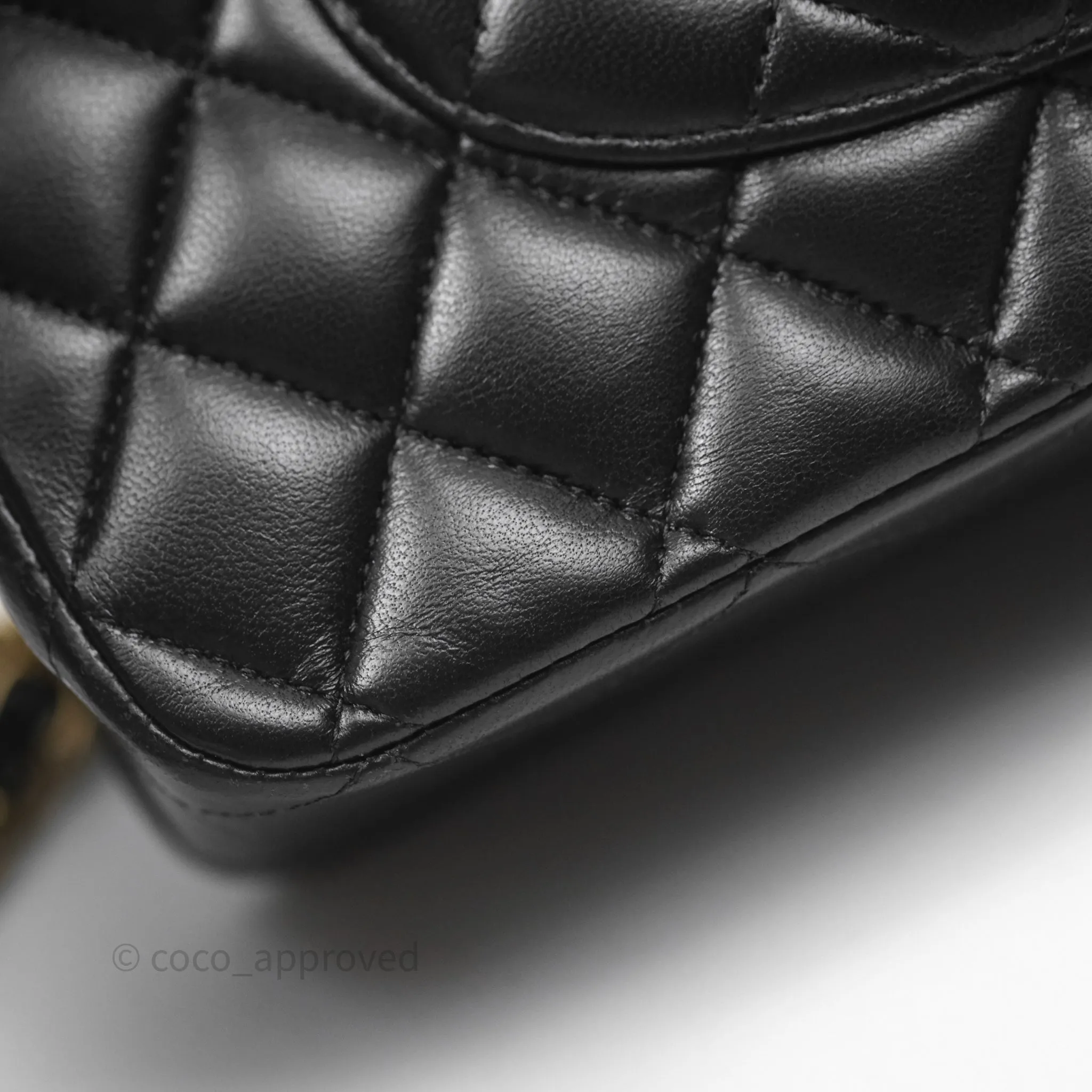 Chanel Classic M/L Medium Flap Quilted Black Lambskin Gold Hardware