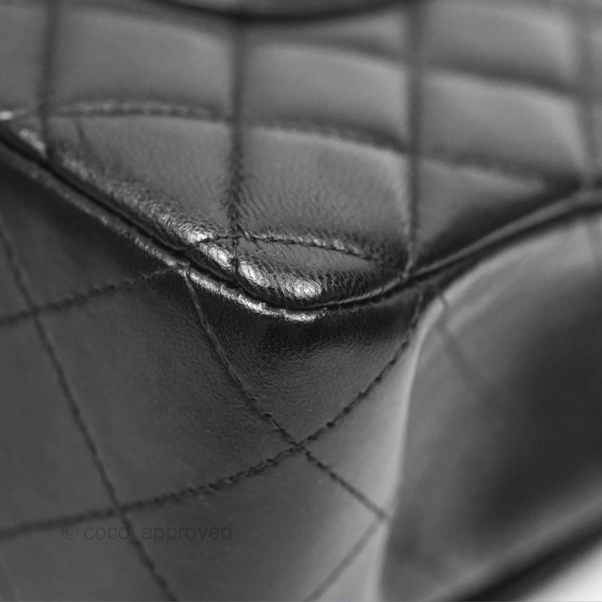 Chanel Classic M/L Medium Flap Quilted Black Lambskin Gold Hardware