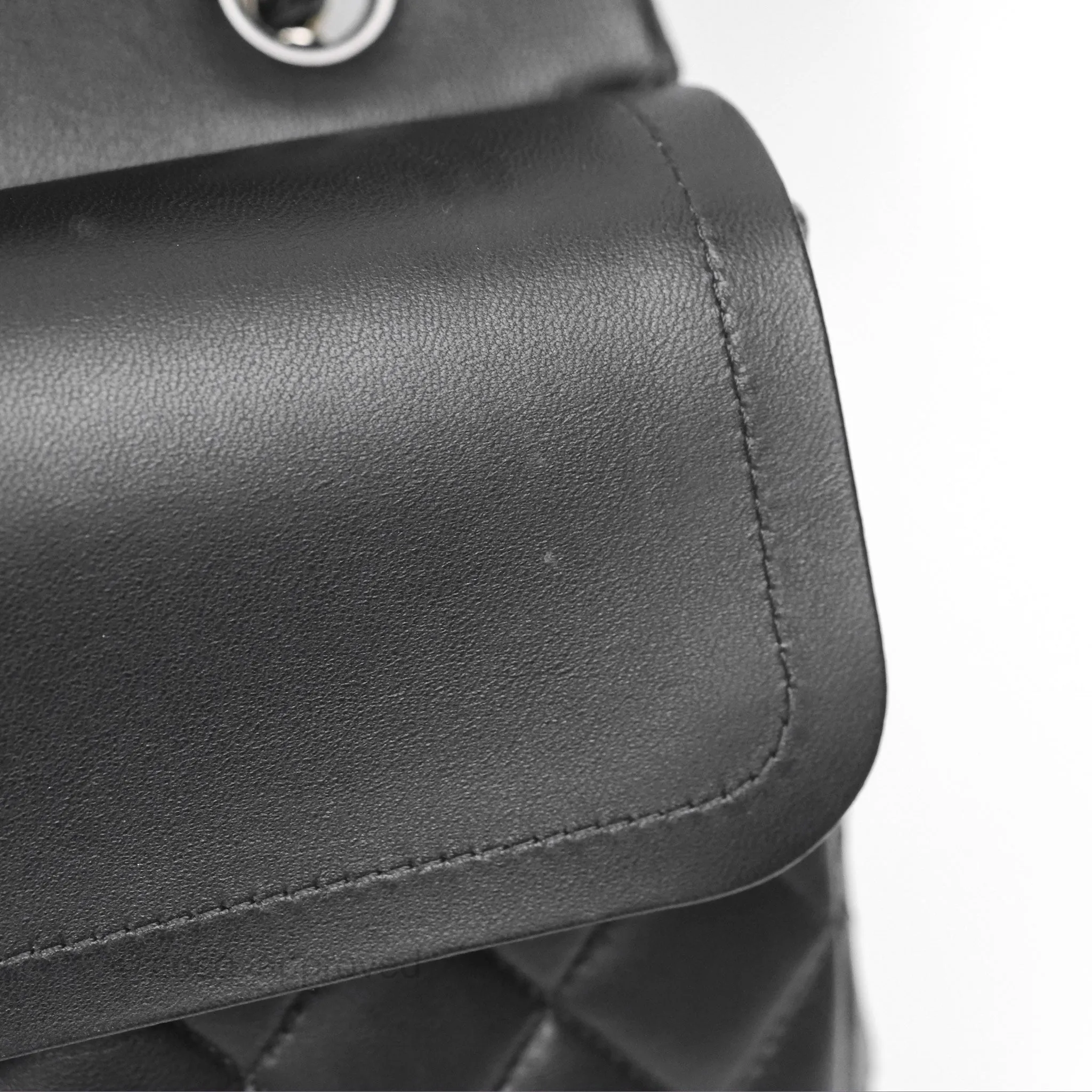 Chanel Classic M/L Medium Flap Quilted Black Lambskin Silver Hardware