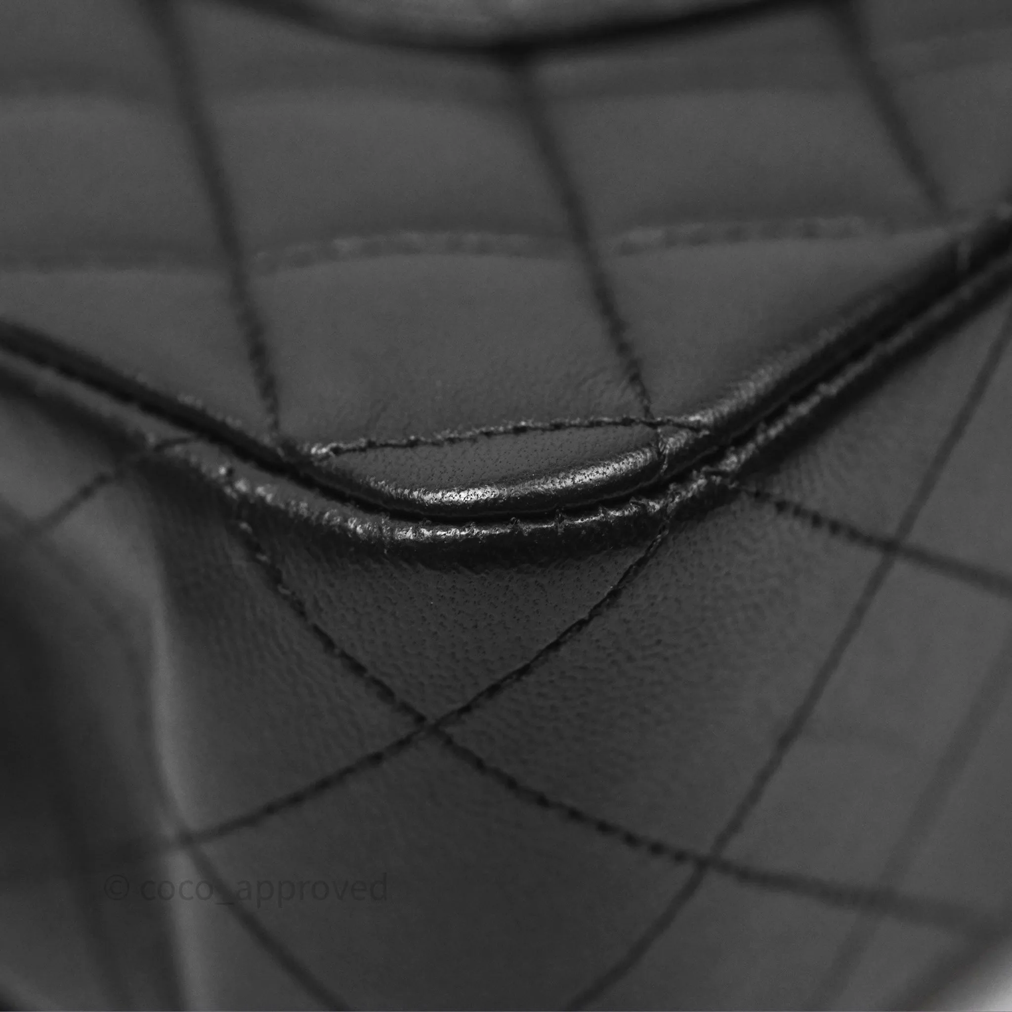 Chanel Classic M/L Medium Flap Quilted Black Lambskin Silver Hardware