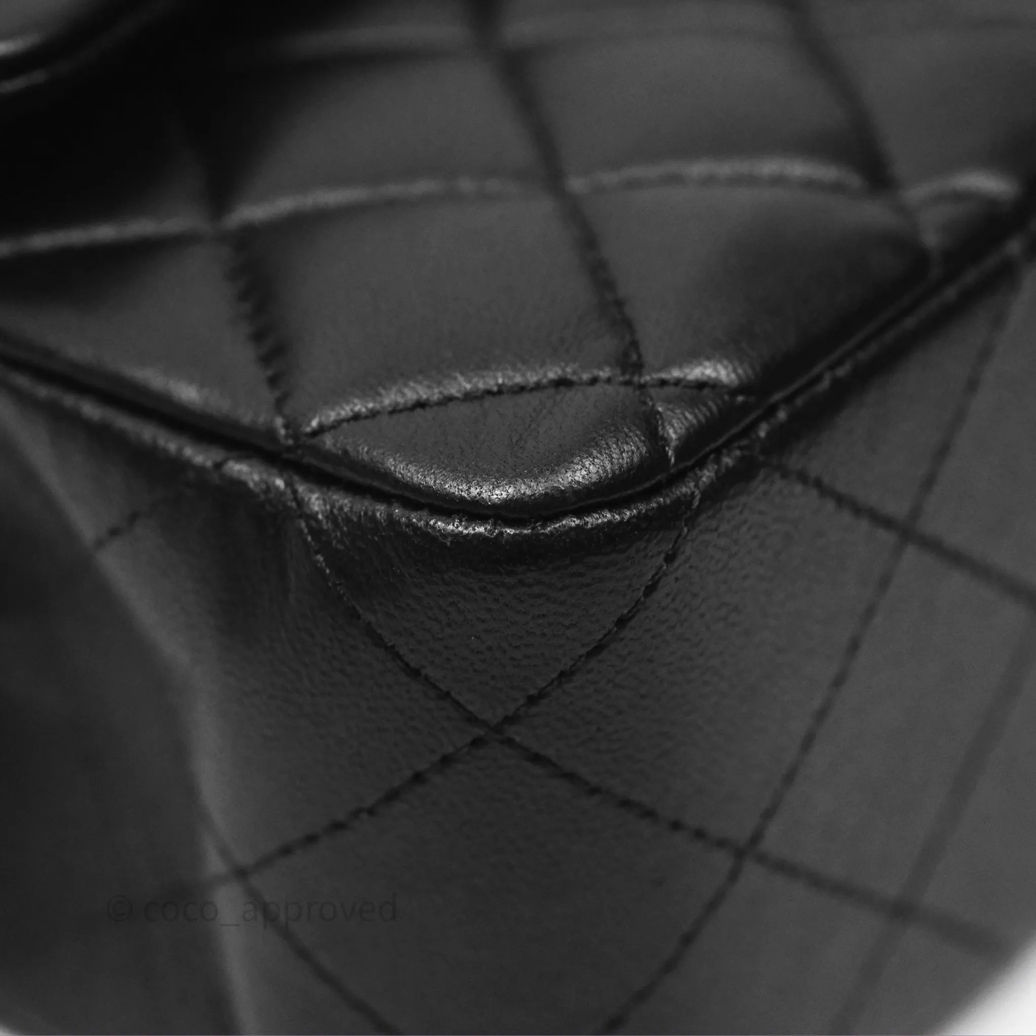 Chanel Classic M/L Medium Flap Quilted Black Lambskin Silver Hardware